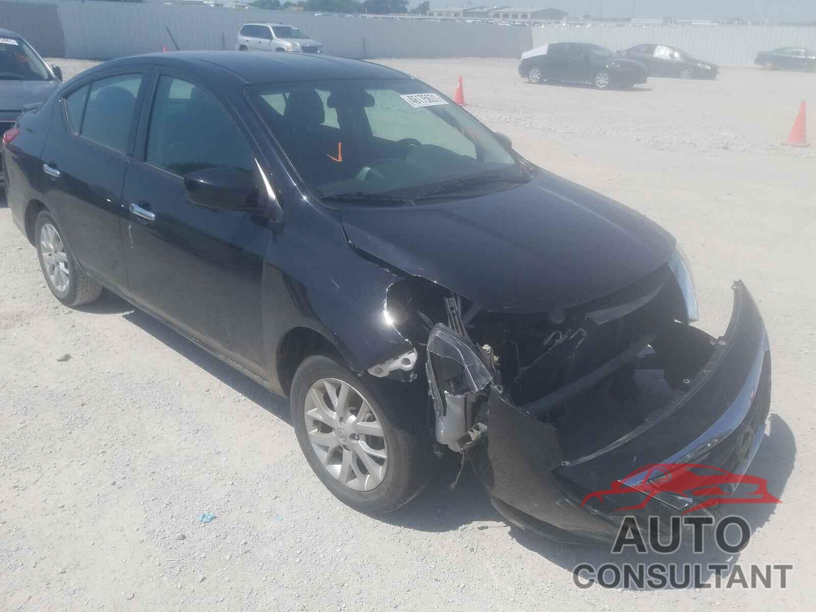 NISSAN VERSA 2018 - 3N1CN7AP6JL836793