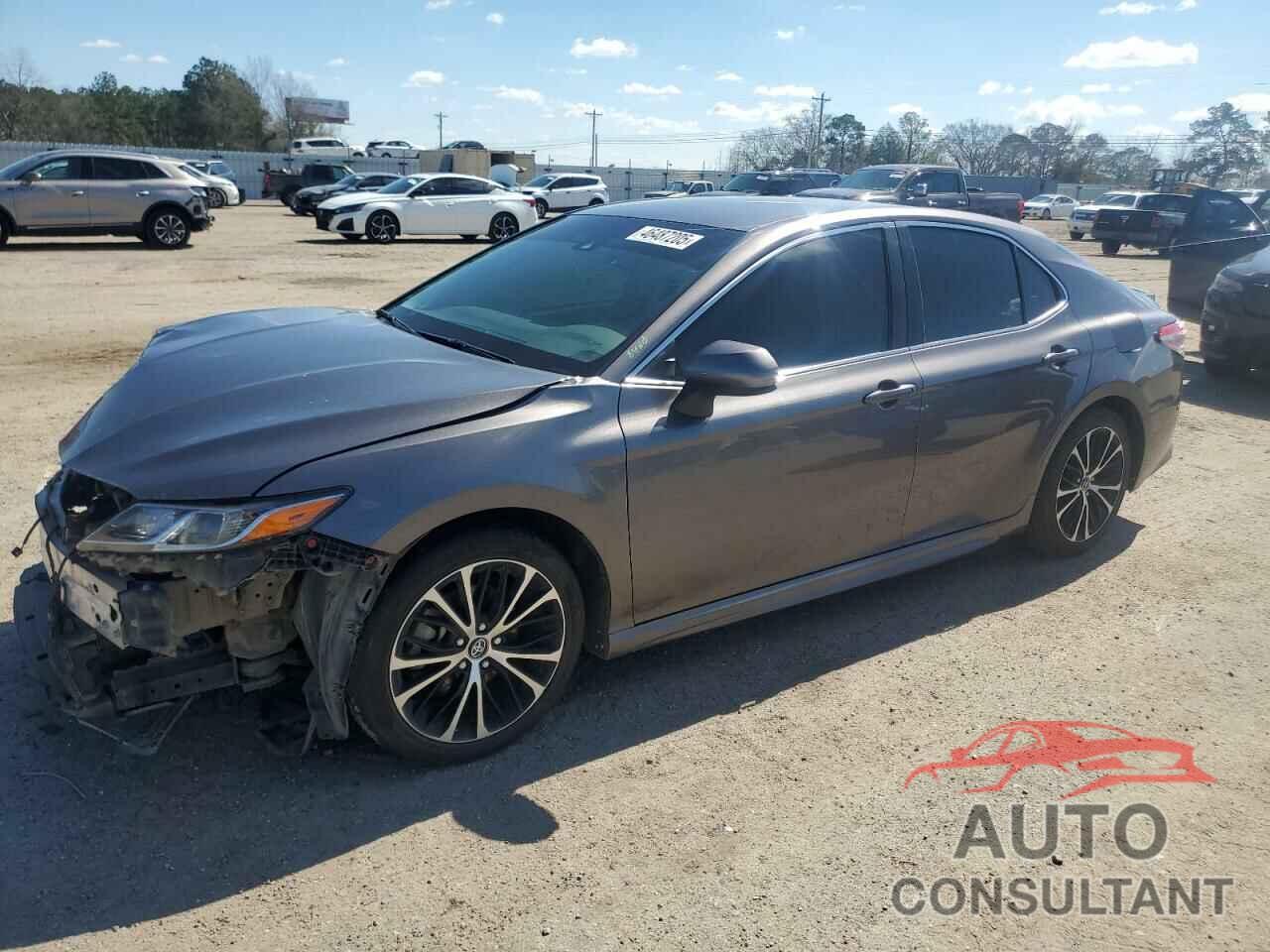 TOYOTA CAMRY 2018 - 4T1B11HK3JU141202