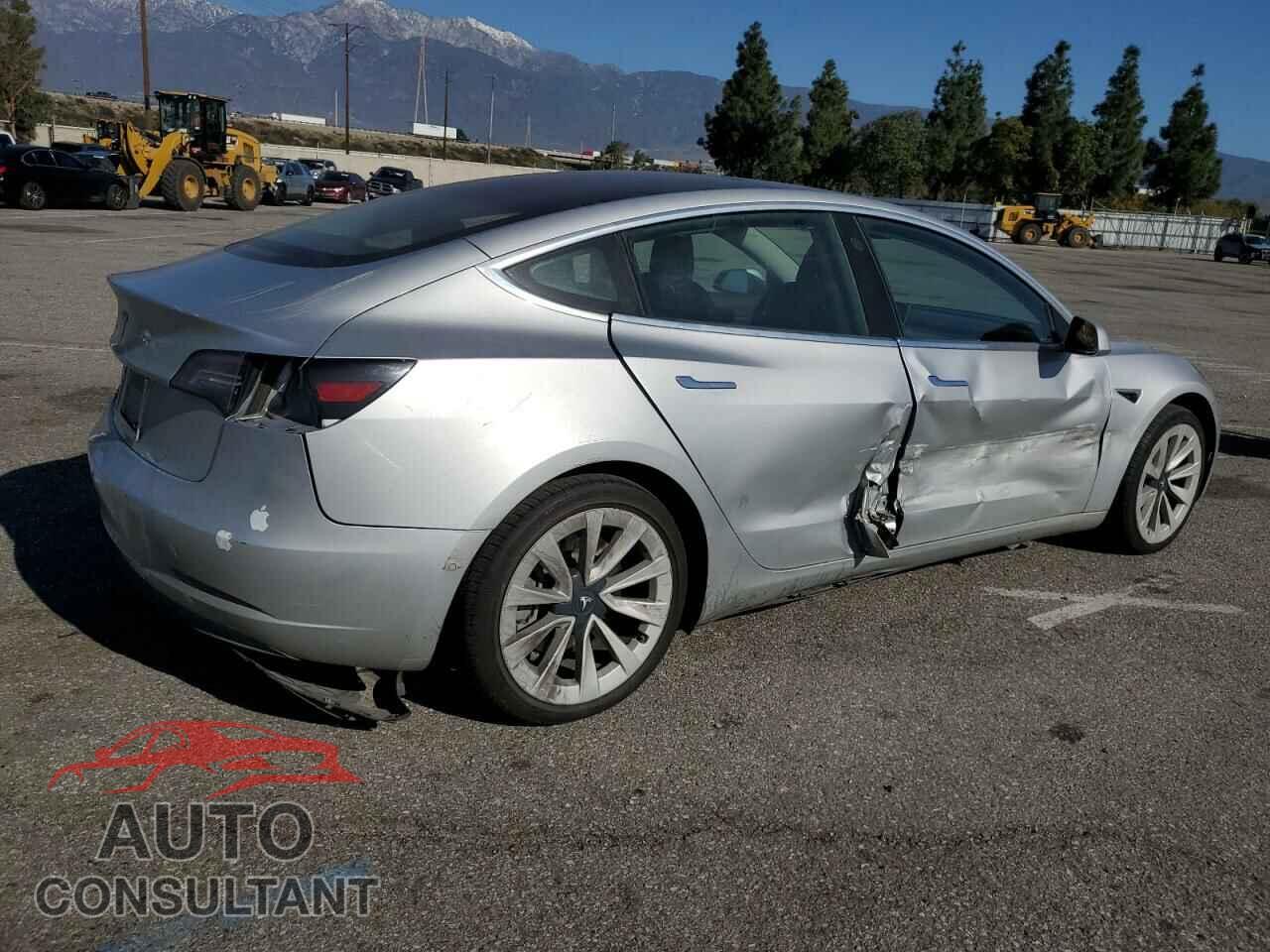 TESLA MODEL 3 2018 - 5YJ3E1EA9JF052638