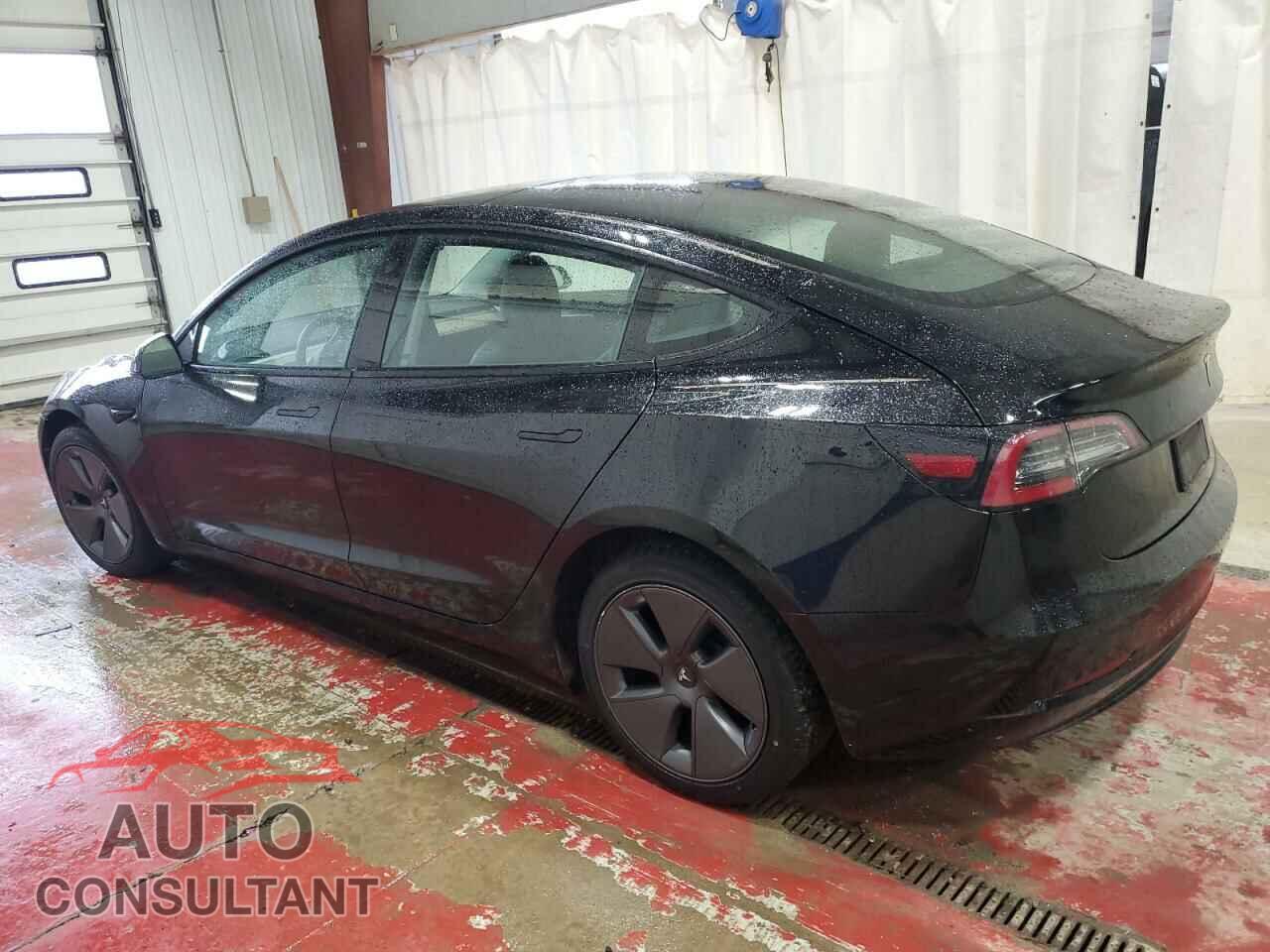 TESLA MODEL 3 2022 - 5YJ3E1EA8NF369588