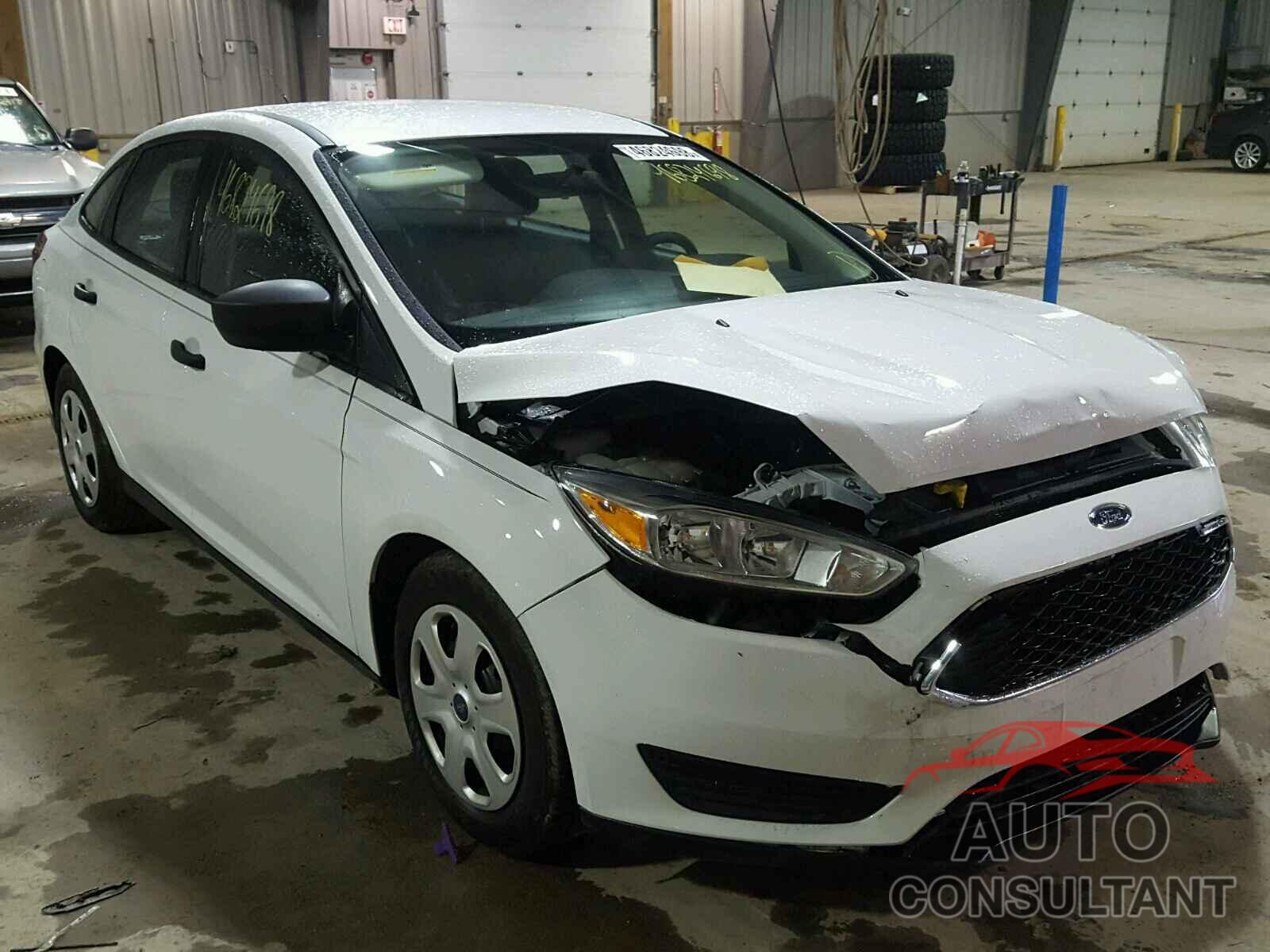 FORD FOCUS 2018 - 1FADP3E26JL200928