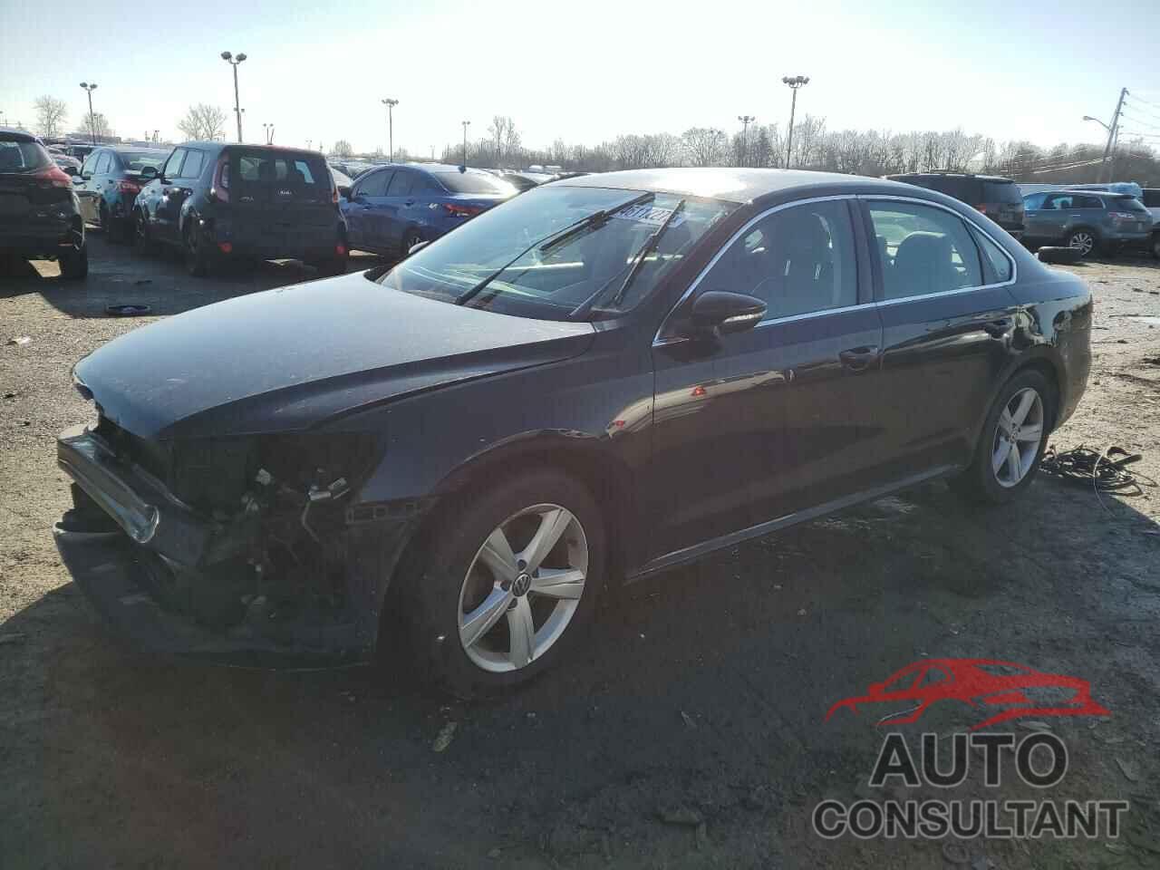 VOLKSWAGEN PASSAT 2012 - 1VWBH7A30CC088308