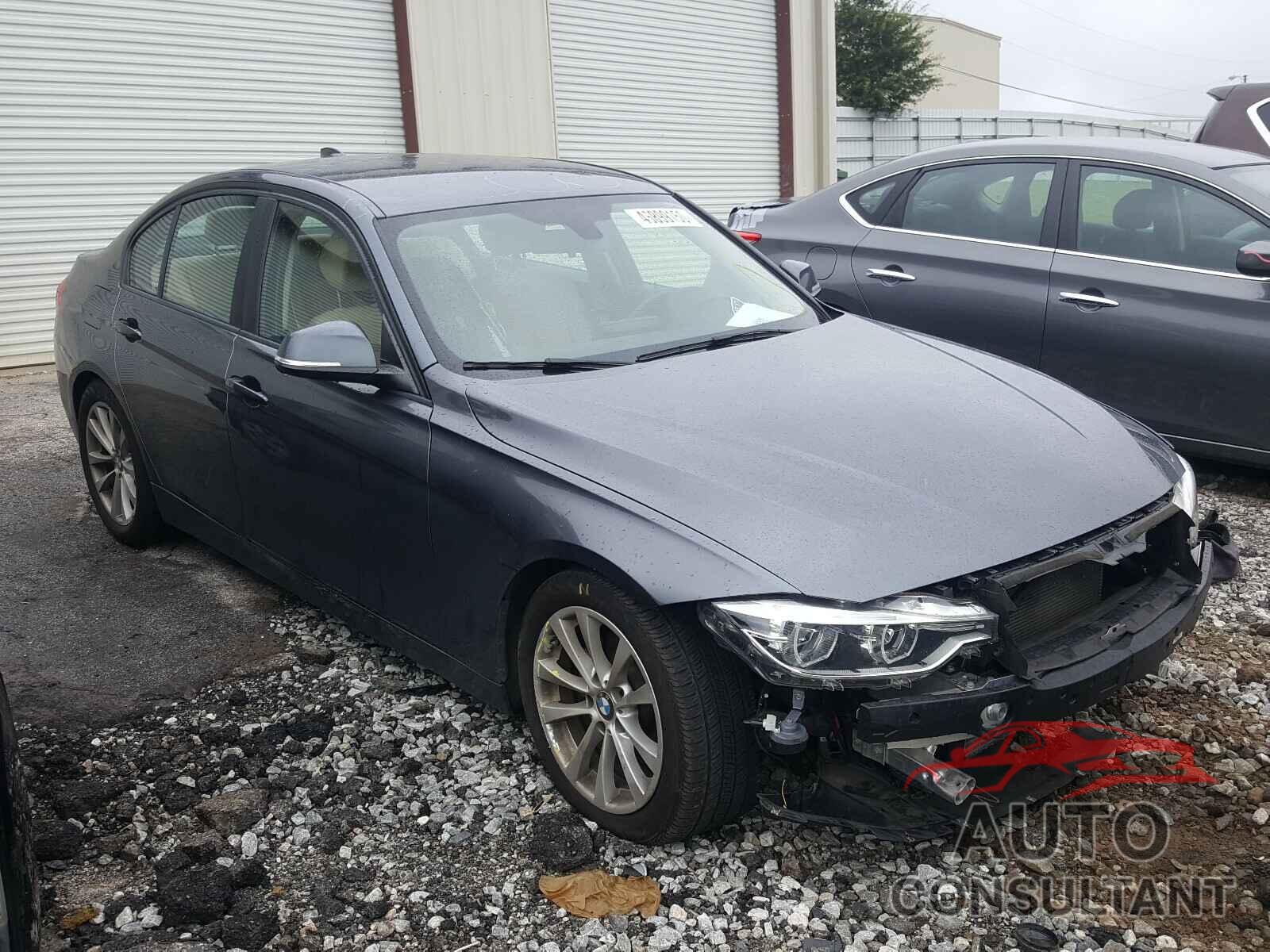 BMW 3 SERIES 2018 - WBA8E1G53JNU89619