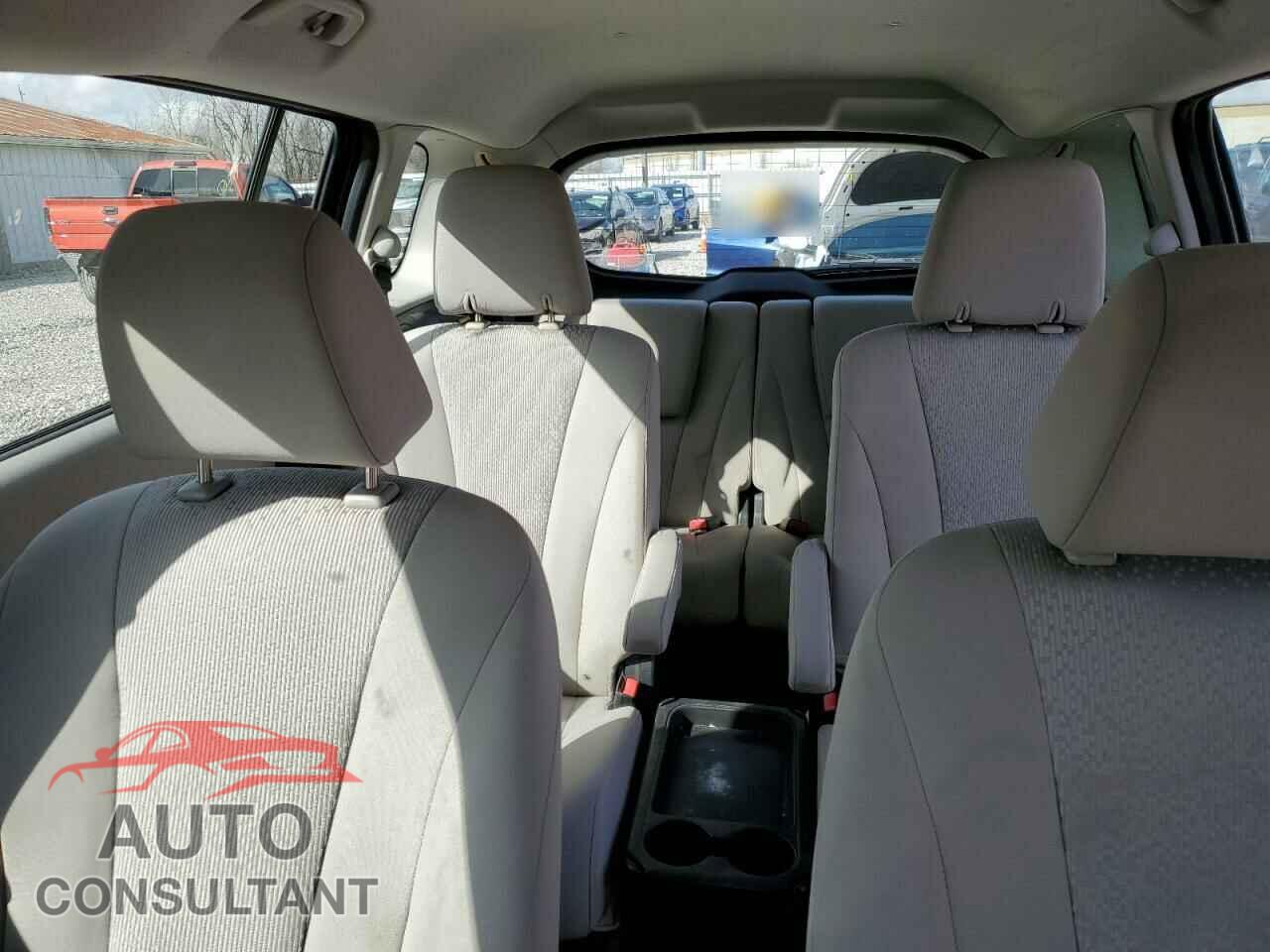 MAZDA 5 2012 - JM1CW2BL2C0120482