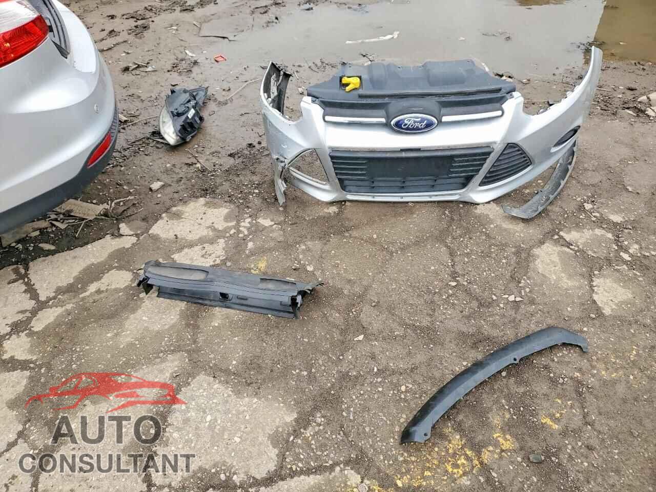 FORD FOCUS 2014 - 1FADP3F25EL217675