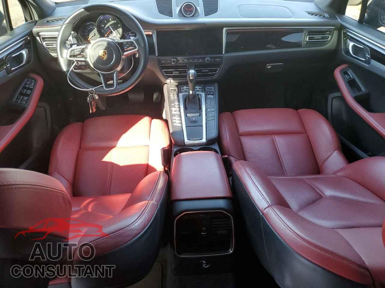 PORSCHE MACAN 2021 - WP1AA2A56MLB05880