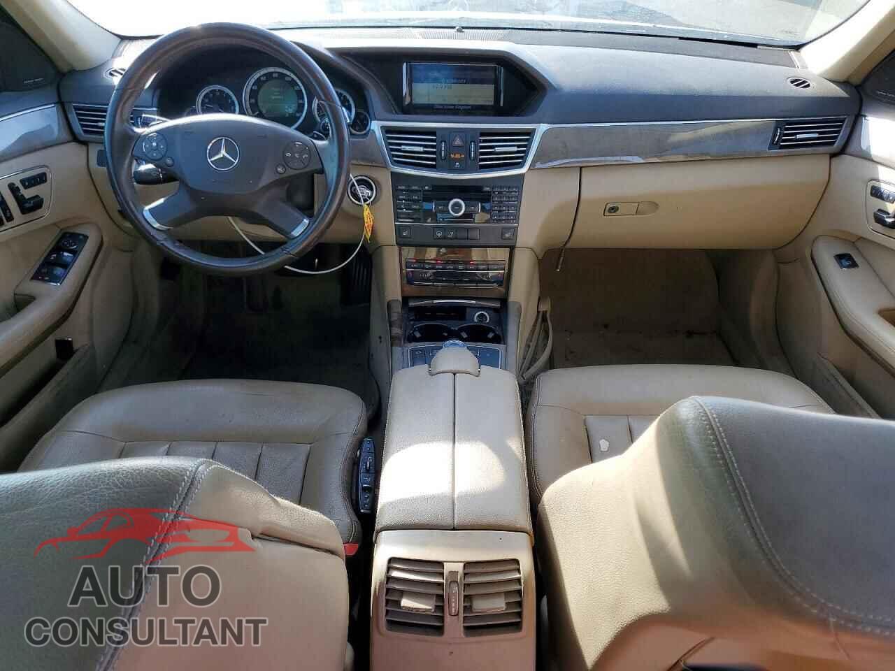 MERCEDES-BENZ E-CLASS 2010 - WDDHF5GB2AA101726
