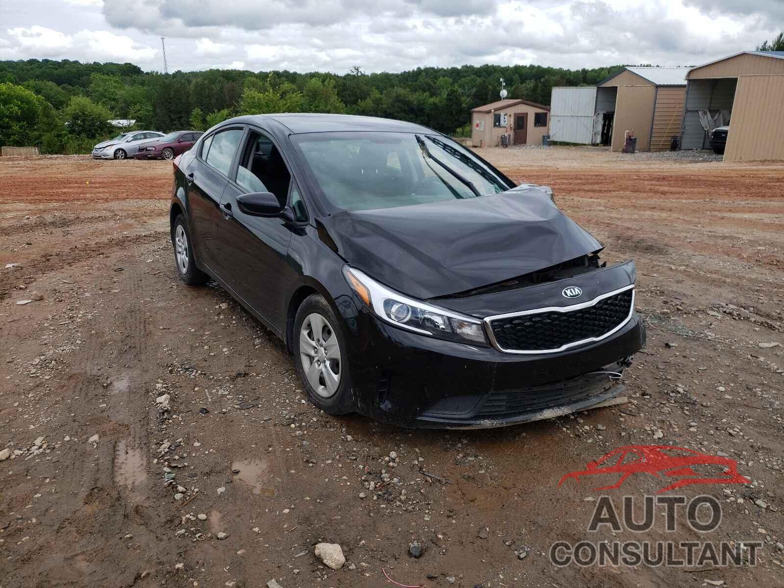 KIA FORTE 2018 - 3KPFK4A74JE245044