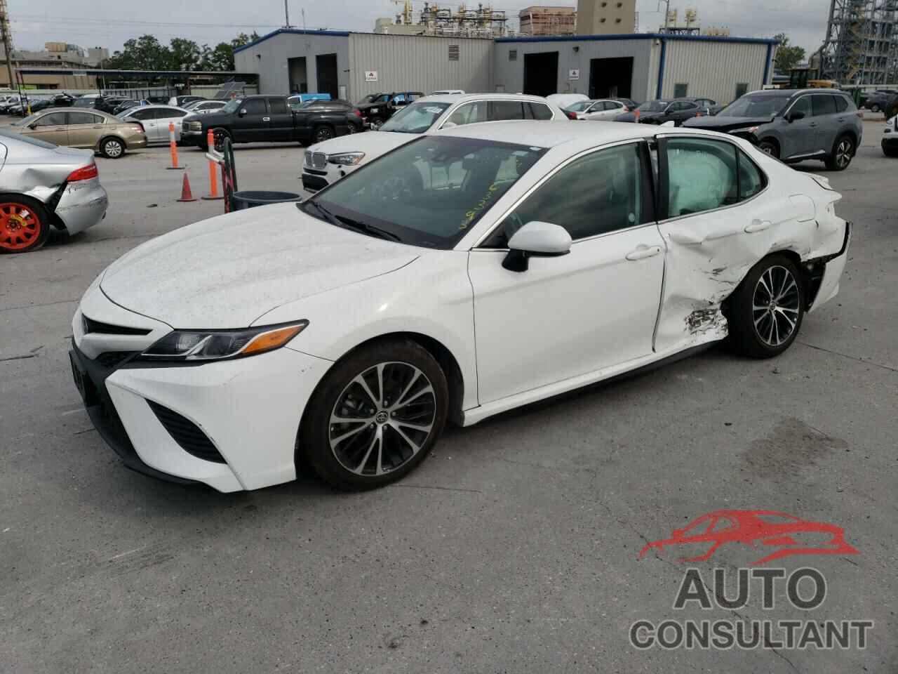 TOYOTA CAMRY 2020 - 4T1G11AK7LU948924