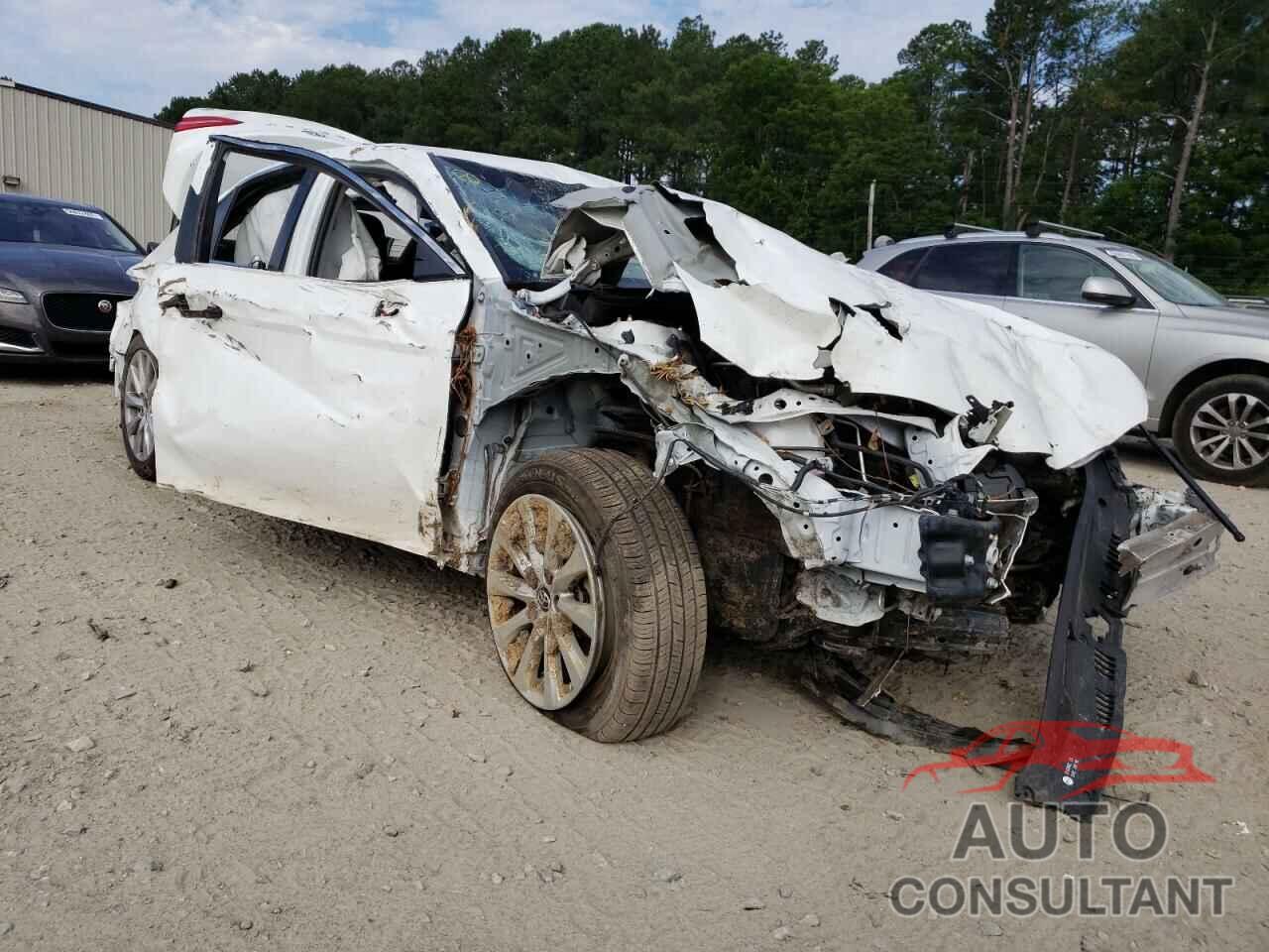 TOYOTA CAMRY 2018 - JTNB11HK7J3042548