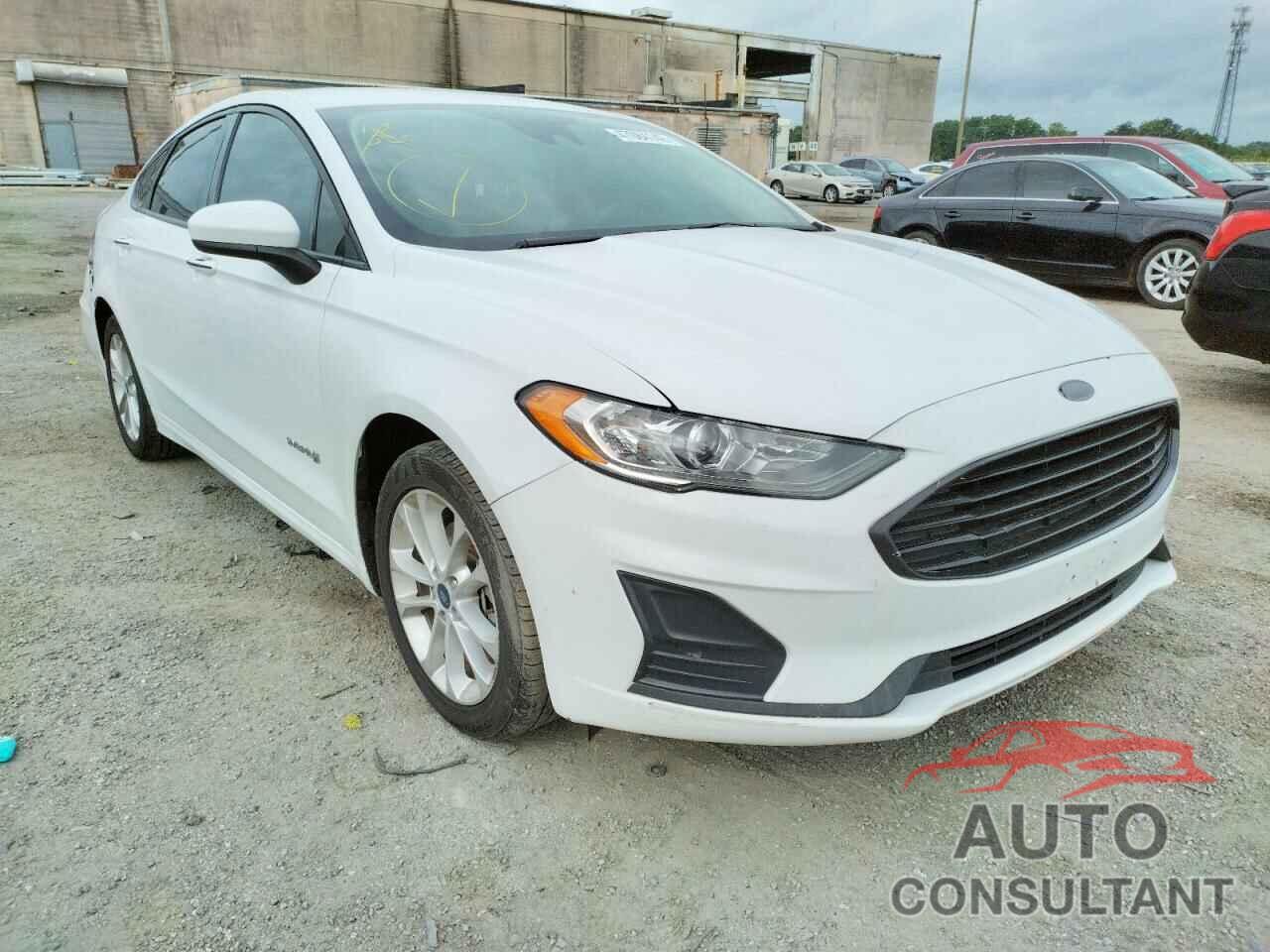 FORD FUSION 2019 - 3FA6P0LU2KR224884