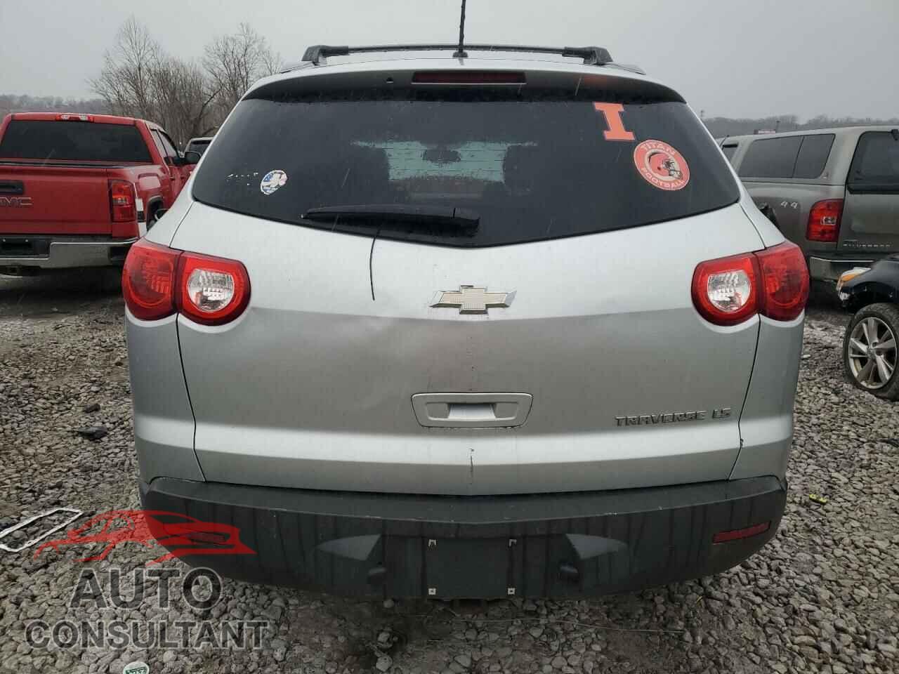 CHEVROLET TRAVERSE 2012 - 1GNKRFED0CJ208043
