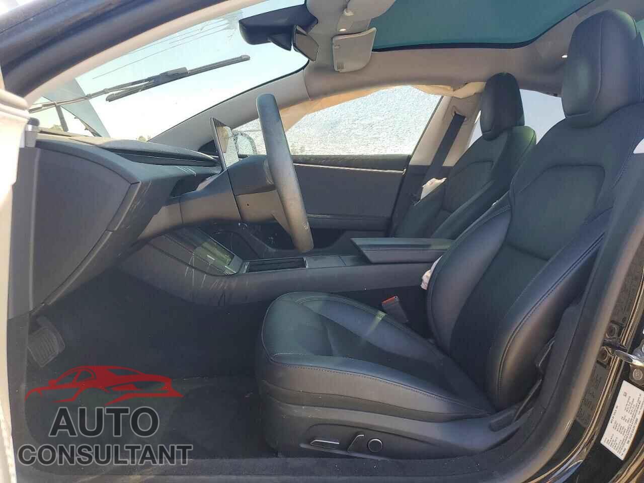TESLA MODEL 3 2024 - 5YJ3E1EA2RF738886