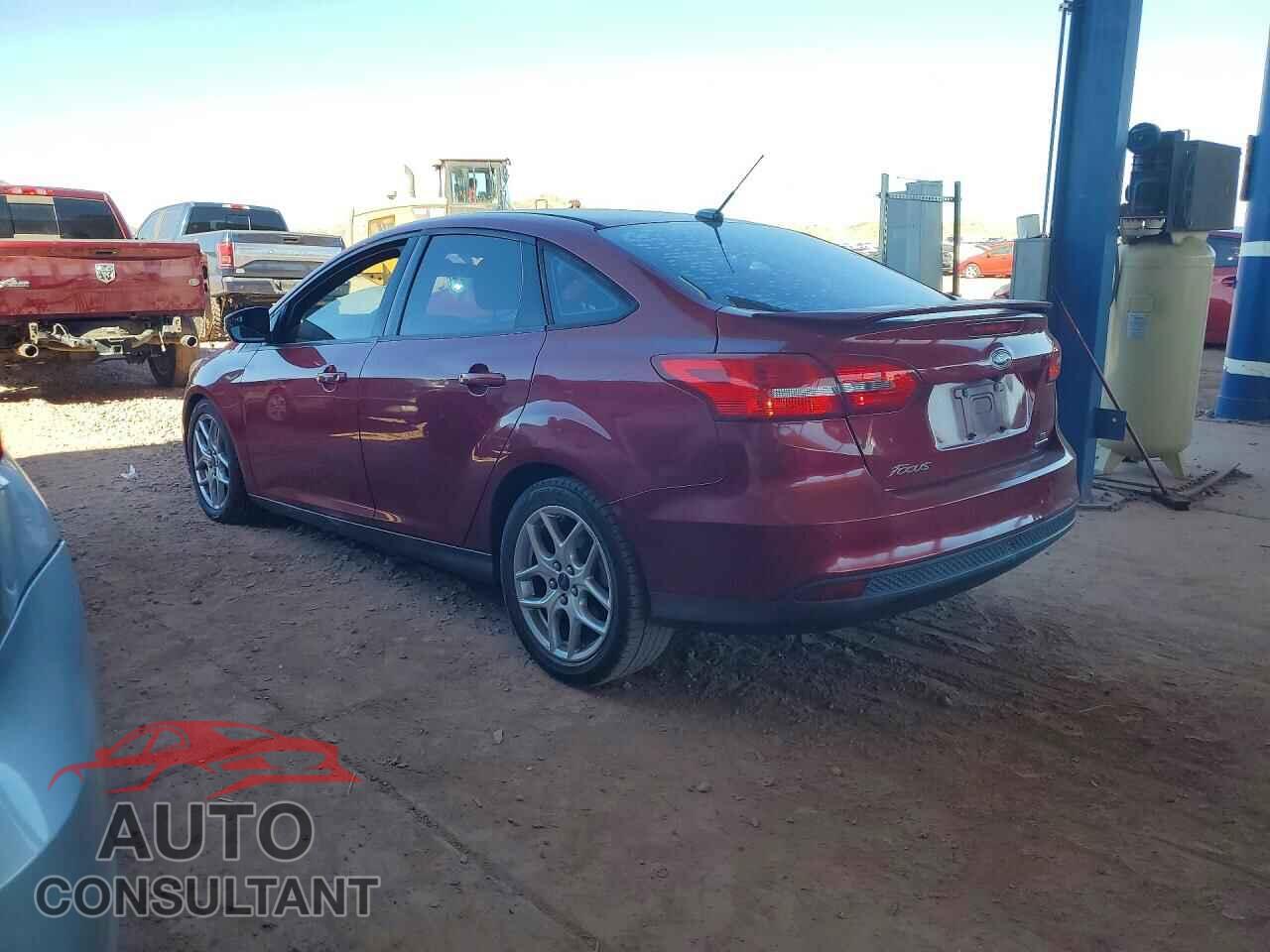 FORD FOCUS 2015 - 1FADP3F28FL306545