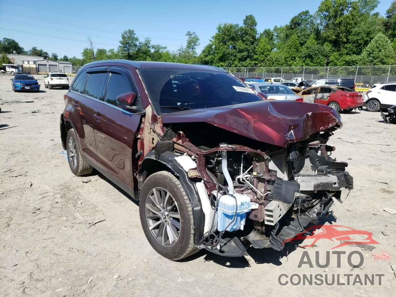 TOYOTA HIGHLANDER 2019 - 5TDJZRFH4KS967870
