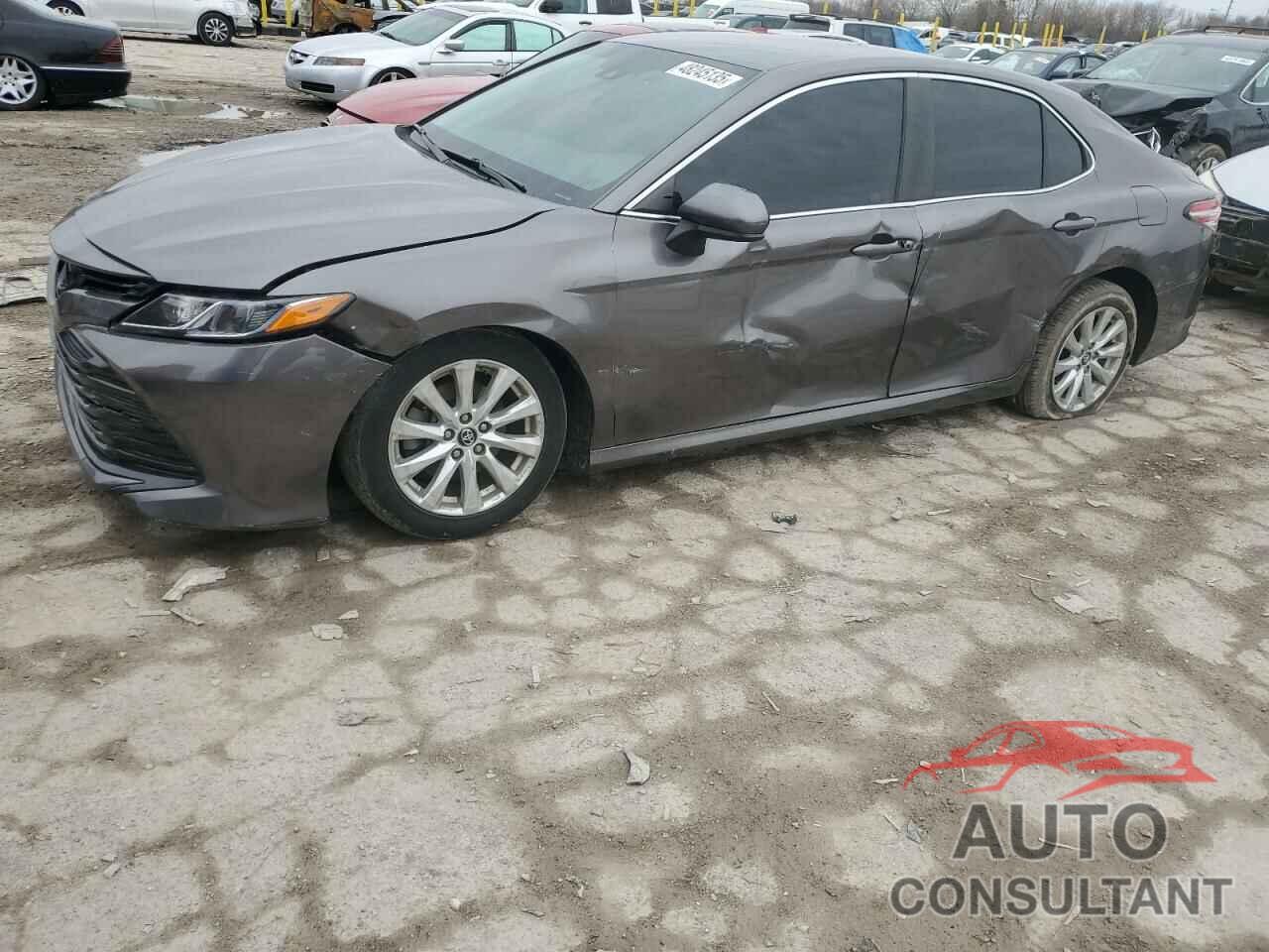 TOYOTA CAMRY 2018 - 4T1B11HK7JU526679