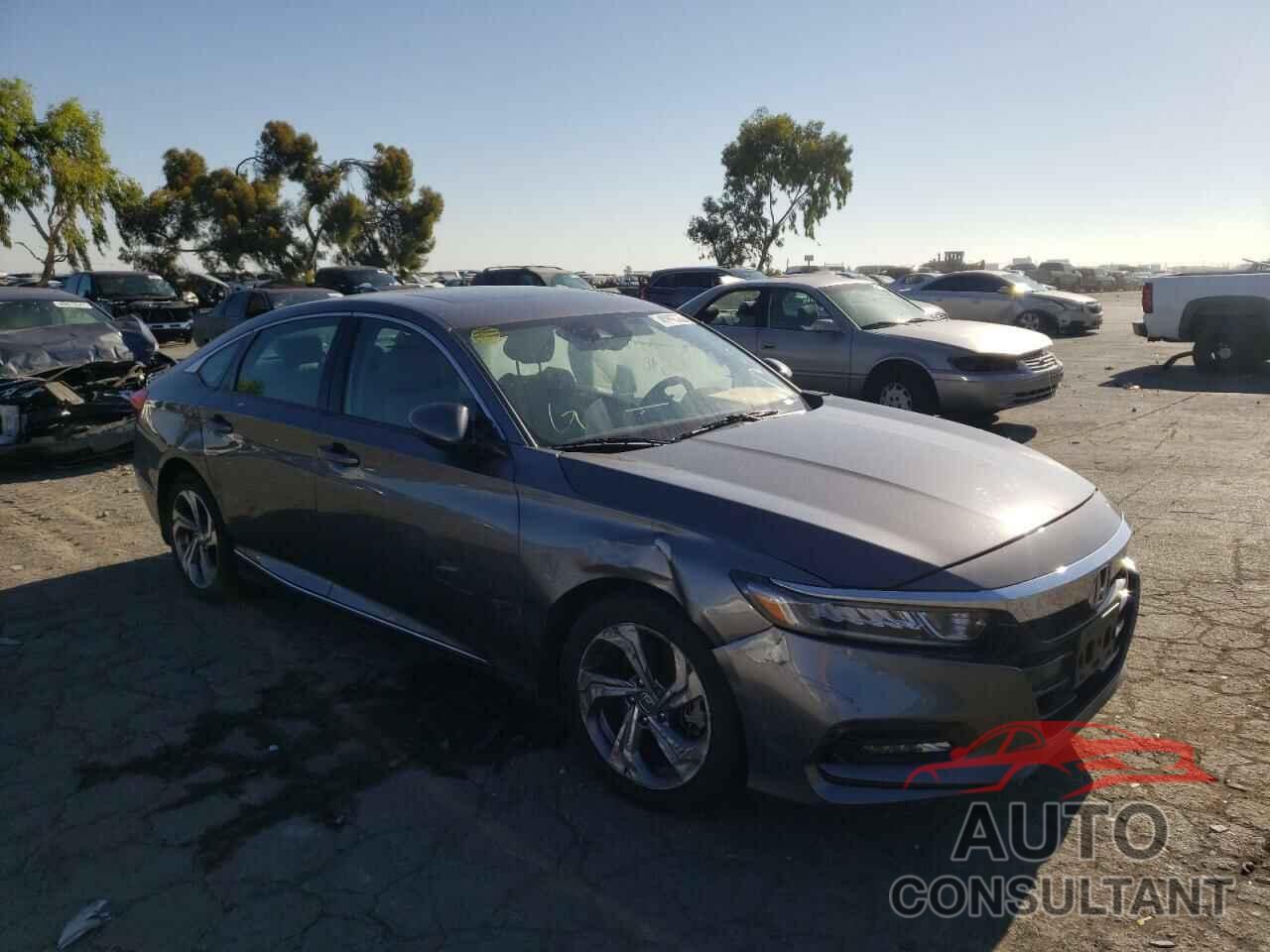 HONDA ACCORD 2018 - 1HGCV2F64JA033912