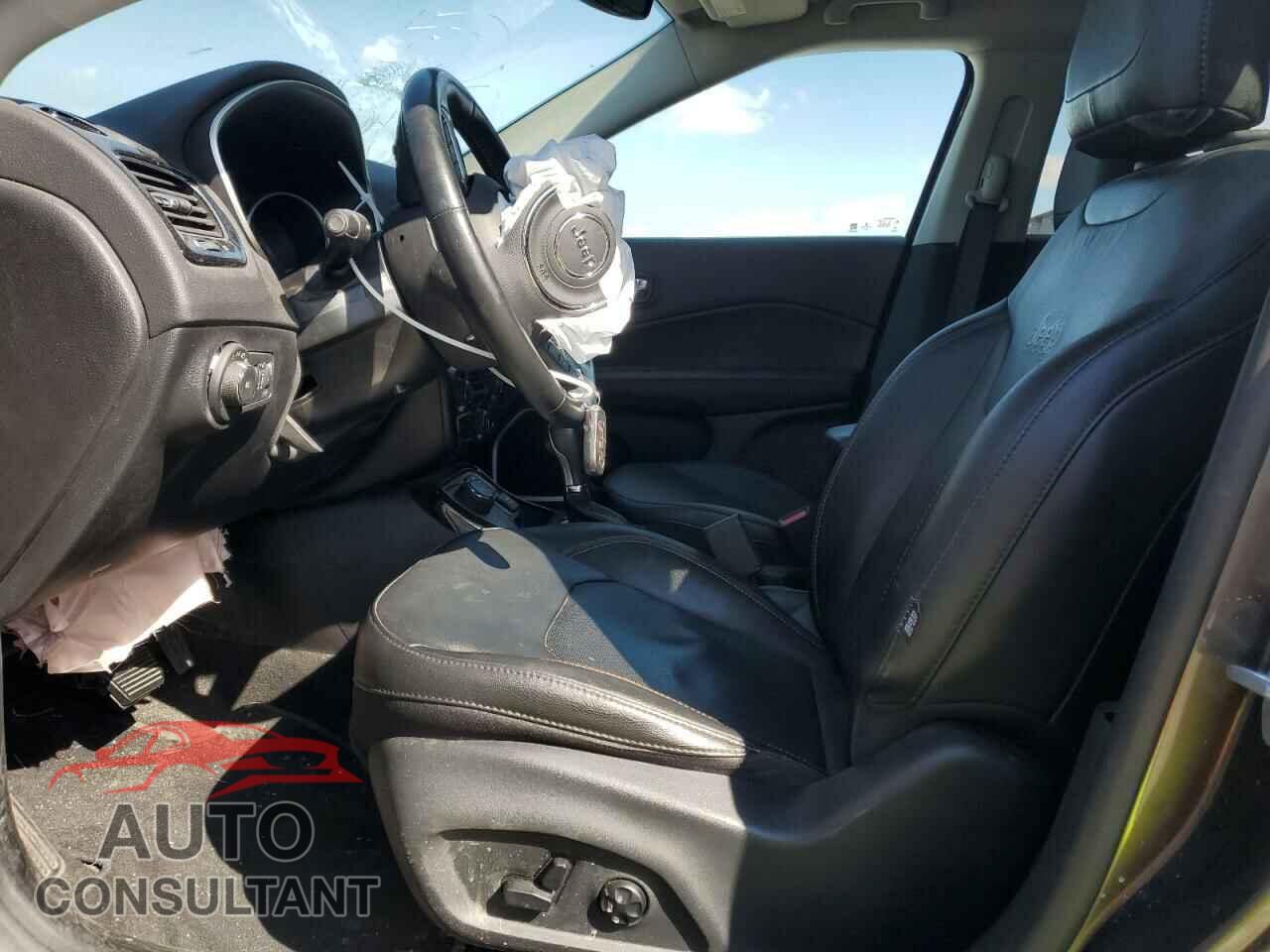 JEEP COMPASS 2021 - 3C4NJDCB5MT522090
