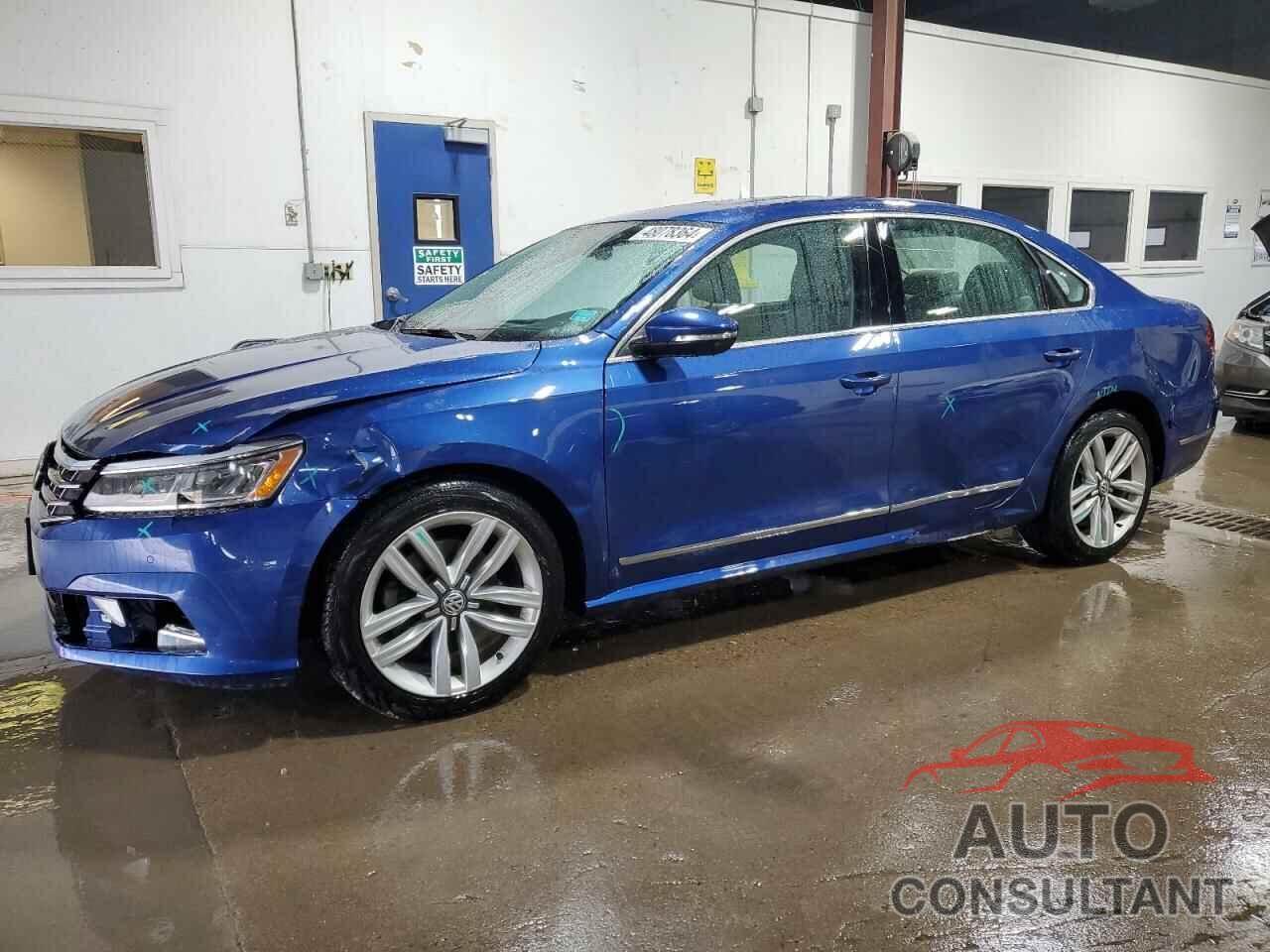 VOLKSWAGEN PASSAT 2017 - 1VWGT7A37HC061229
