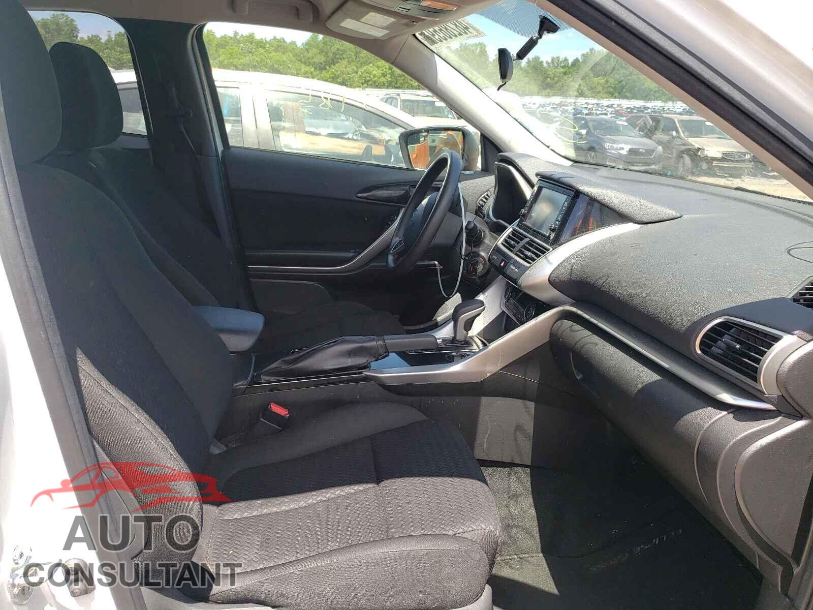 MITSUBISHI ECLIPSE 2019 - JA4AS3AA6KZ016736