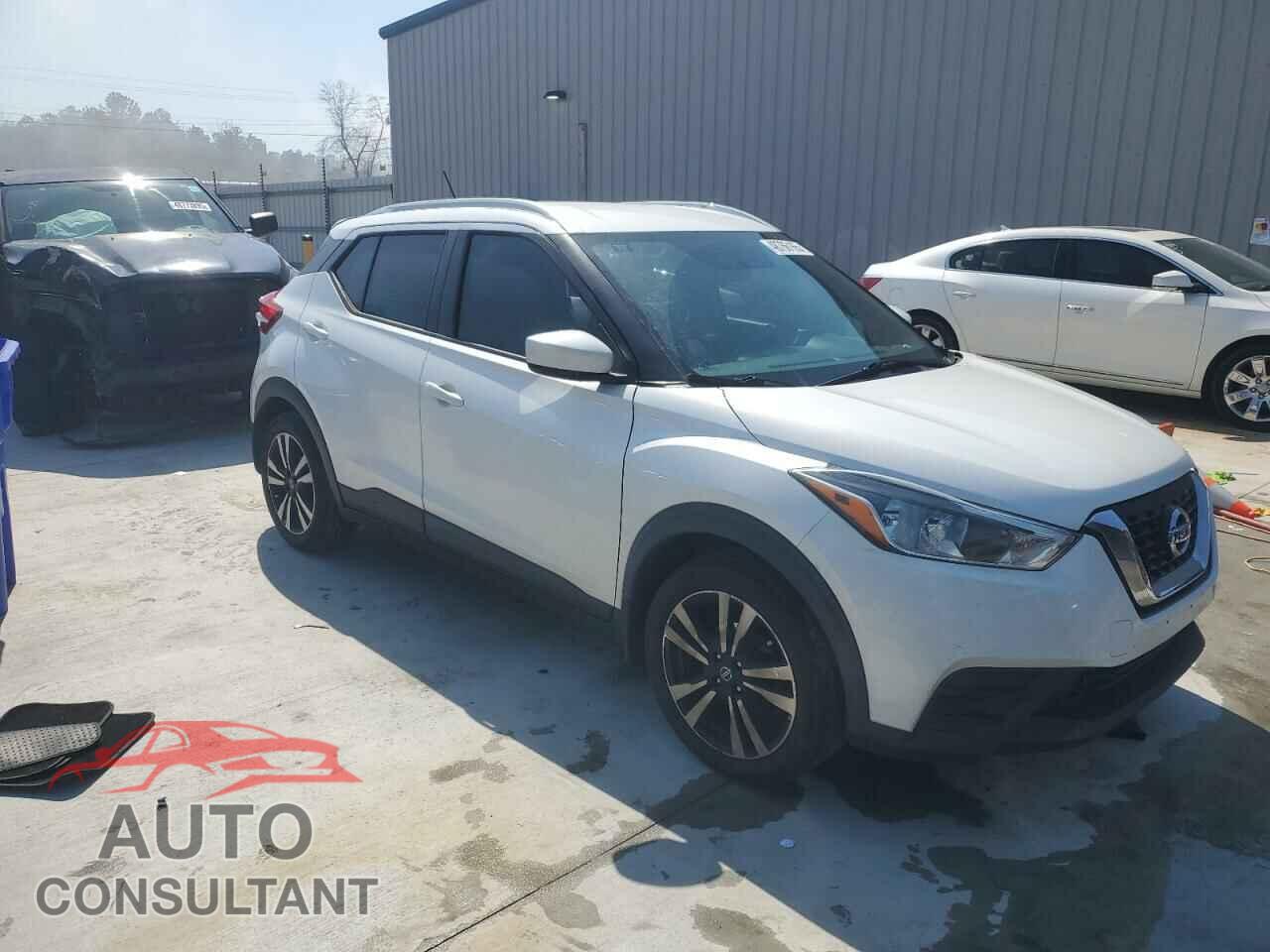NISSAN KICKS 2019 - 3N1CP5CU3KL564562