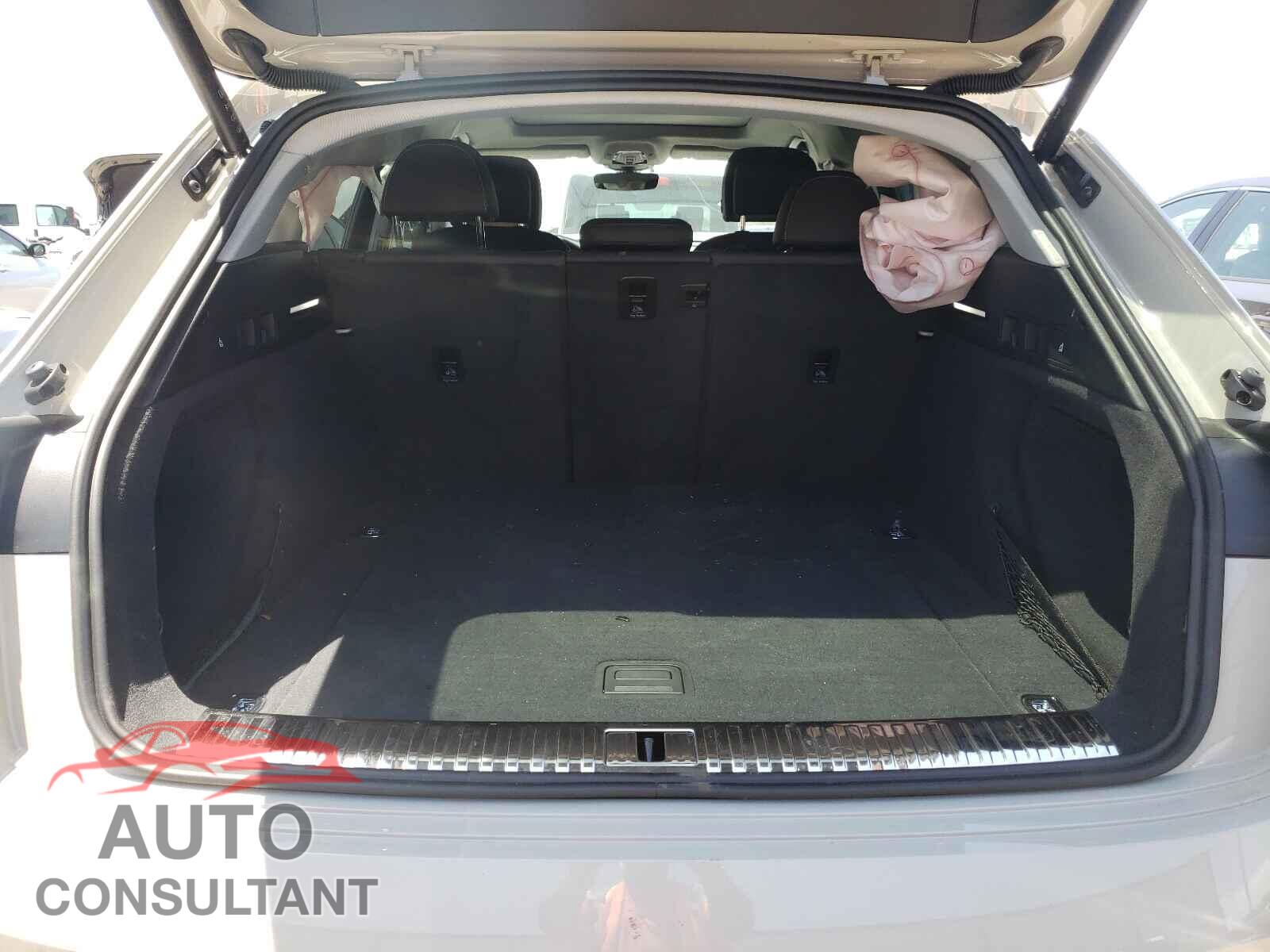 AUDI E-TRON 2021 - WA1AAAGE5MB013629