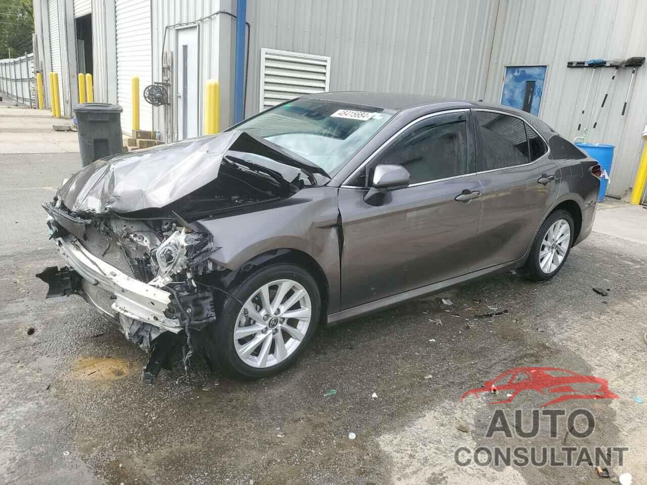TOYOTA CAMRY 2022 - 4T1C11AK9NU624780