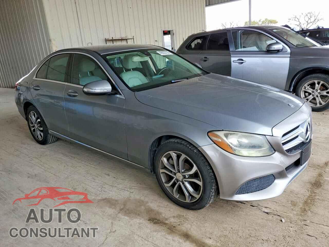 MERCEDES-BENZ C-CLASS 2015 - 55SWF4KB3FU037616