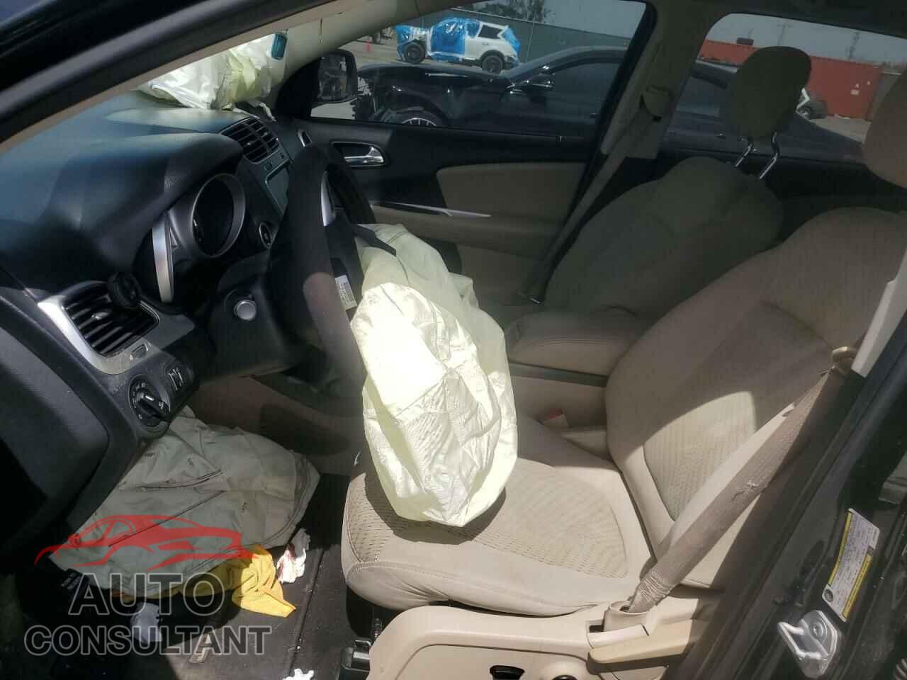 DODGE JOURNEY 2017 - 3C4PDCBB2HT675821