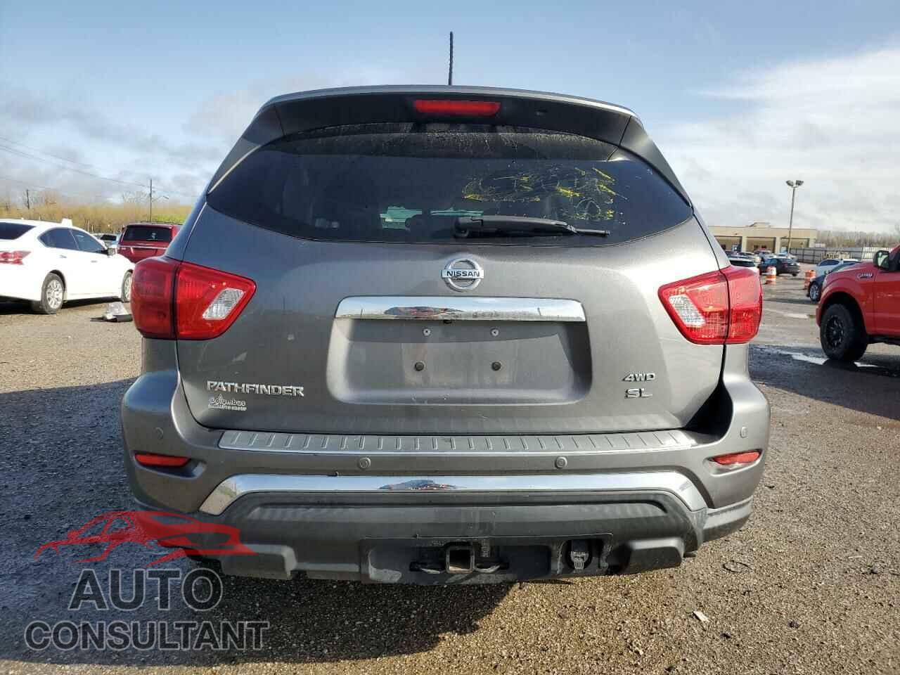 NISSAN PATHFINDER 2017 - 5N1DR2MM8HC679229