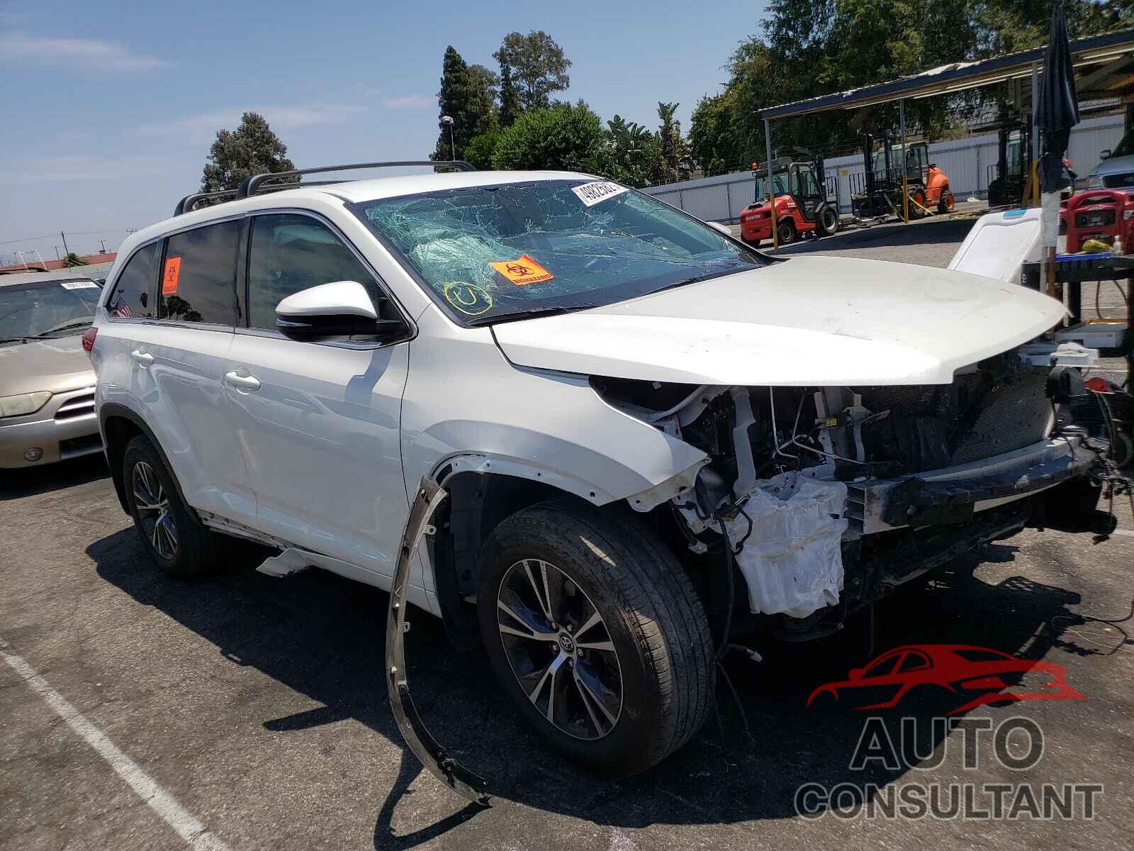 TOYOTA HIGHLANDER 2018 - 5TDZZRFH7JS282179