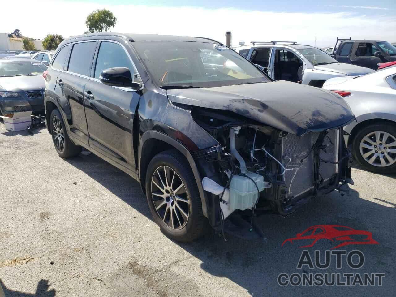 TOYOTA HIGHLANDER 2018 - 5TDJZRFH7JS543422