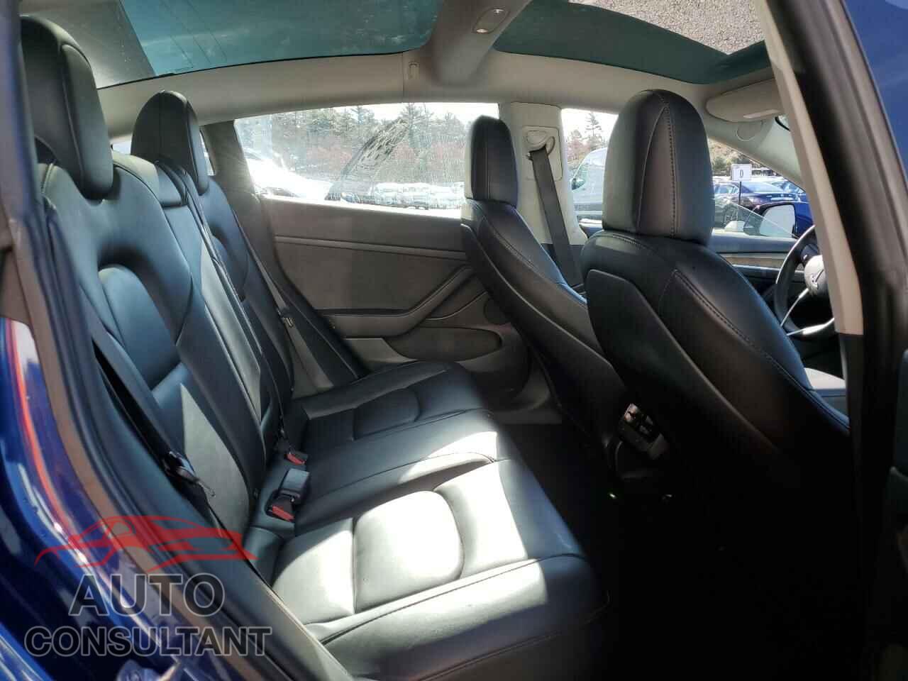 TESLA MODEL 3 2022 - 5YJ3E1EA1NF288710