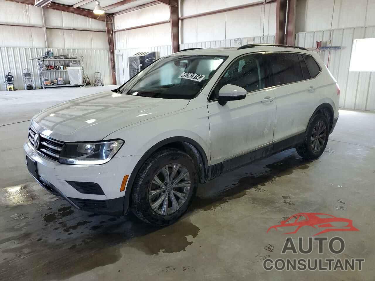 VOLKSWAGEN TIGUAN 2018 - 3VV2B7AX0JM112739