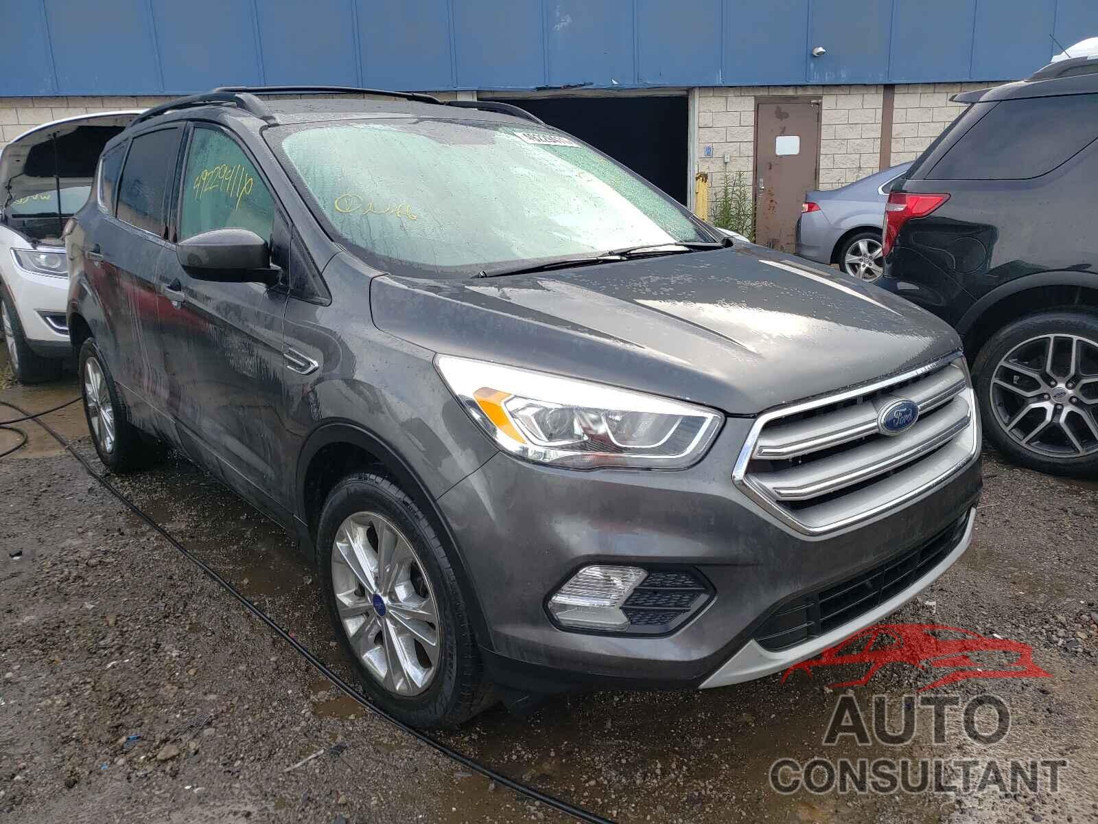 FORD ESCAPE 2017 - 1FMCU9GD4HUD27306