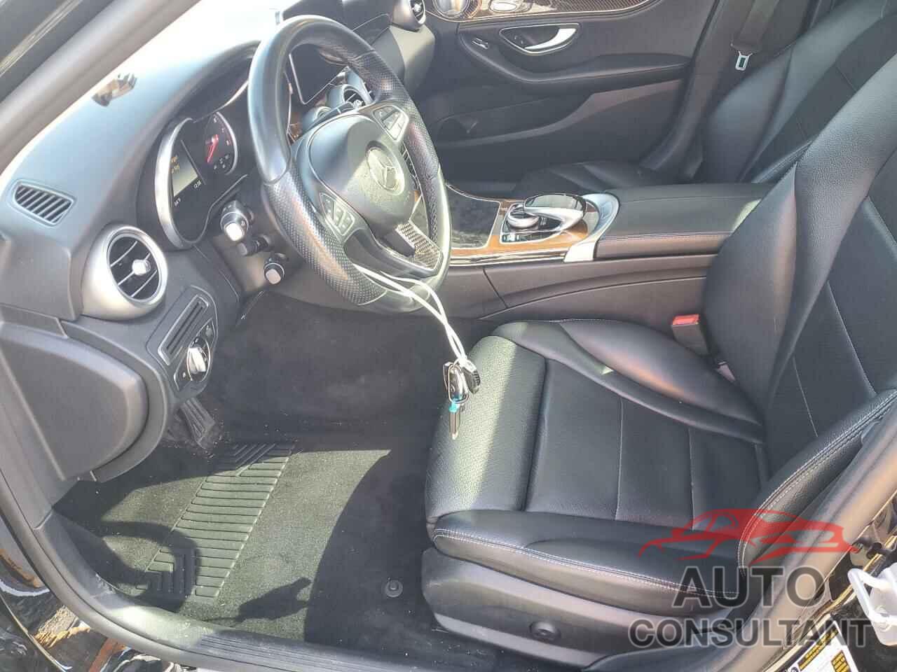 MERCEDES-BENZ C-CLASS 2015 - 55SWF4KB2FU004235