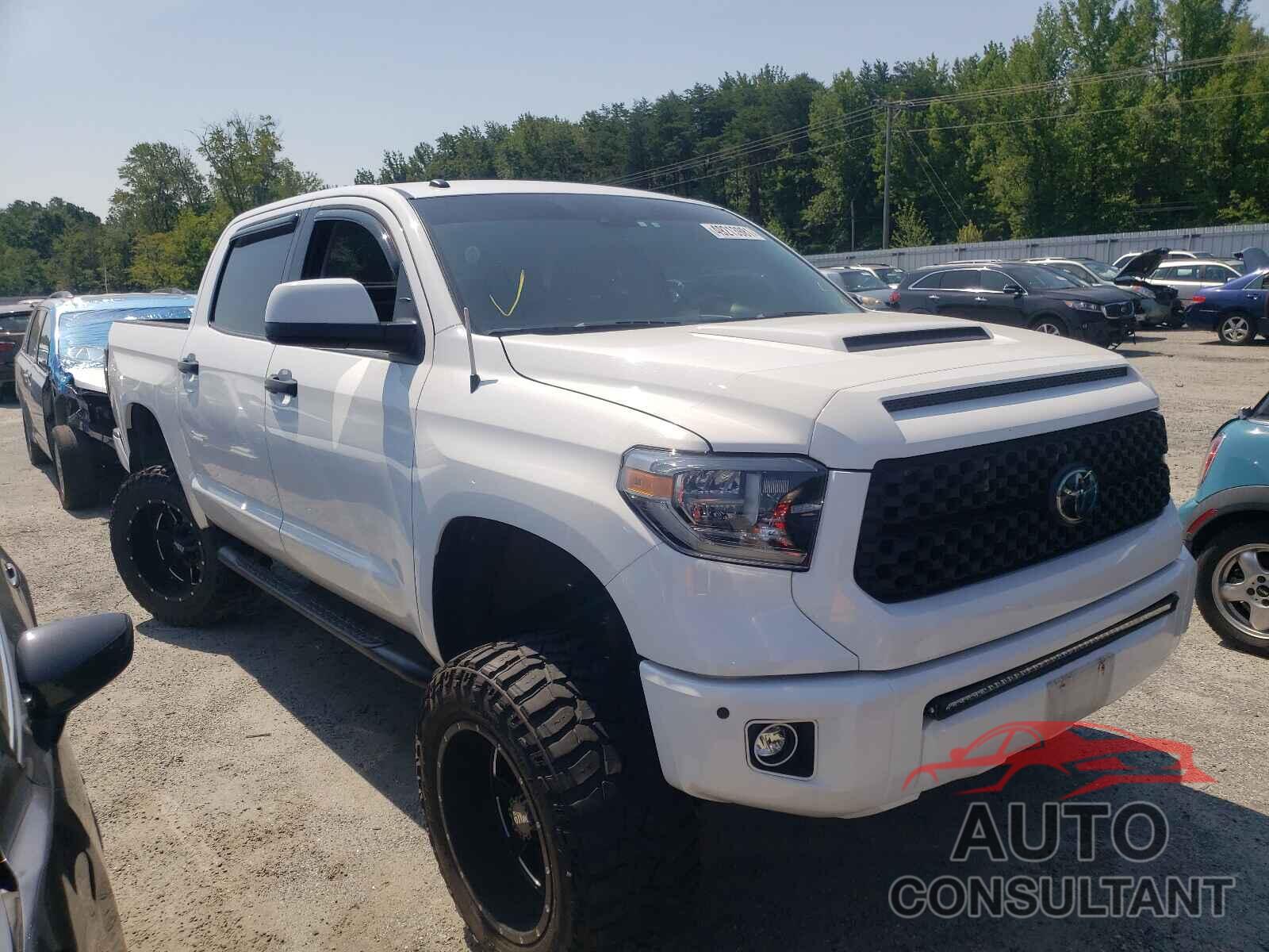 TOYOTA TUNDRA 2018 - 5TFDY5F19JX706593