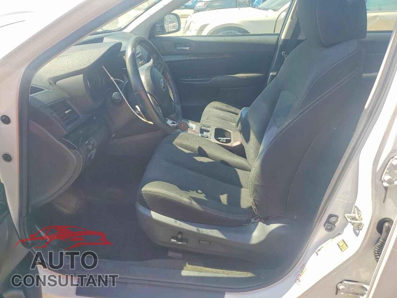 SUBARU LEGACY 2014 - 4S3BMBH63E3038345