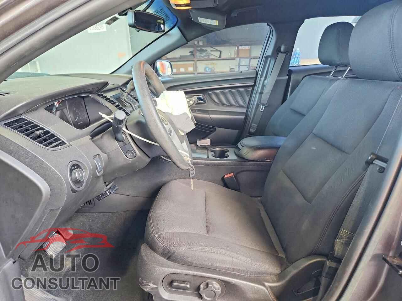 FORD TAURUS 2017 - 1FAHP2L89HG108699