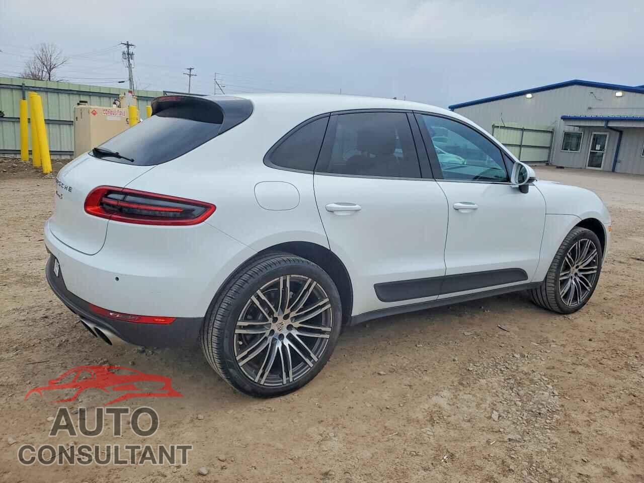 PORSCHE MACAN 2016 - WP1AB2A51GLB43602