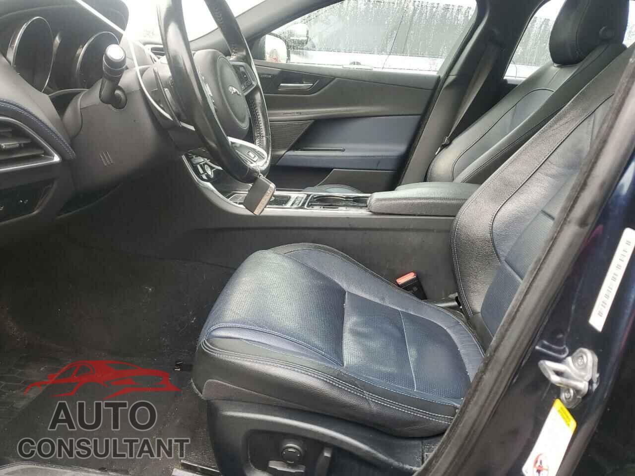 JAGUAR XE 2017 - SAJAL4BV6HA963908