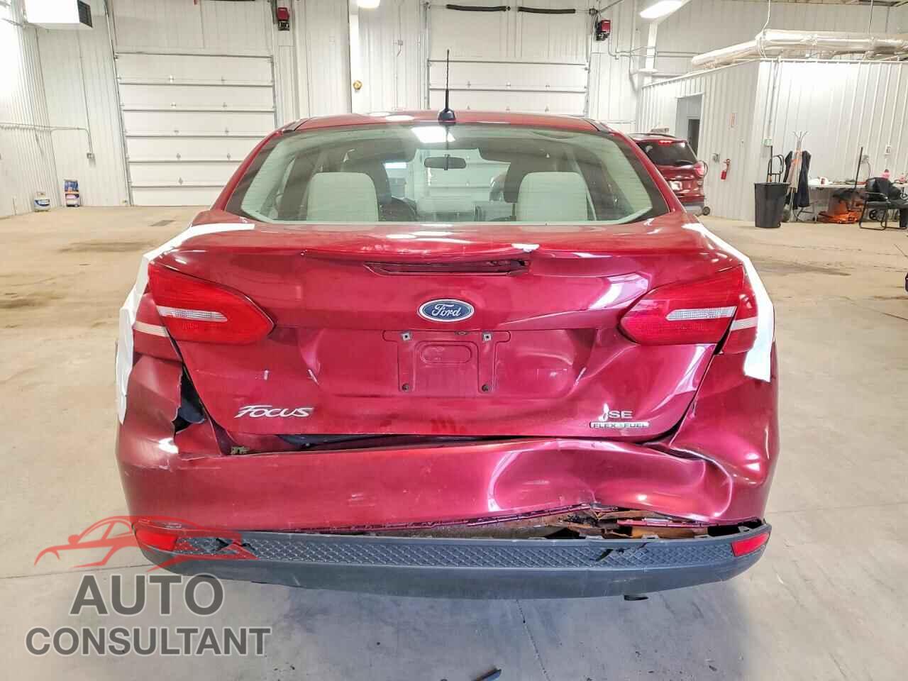 FORD FOCUS 2015 - 1FADP3F27FL241106