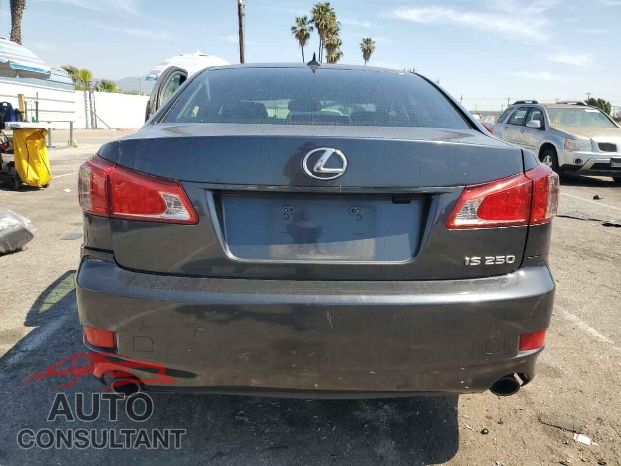 LEXUS IS 2011 - JTHBF5C20B5153497