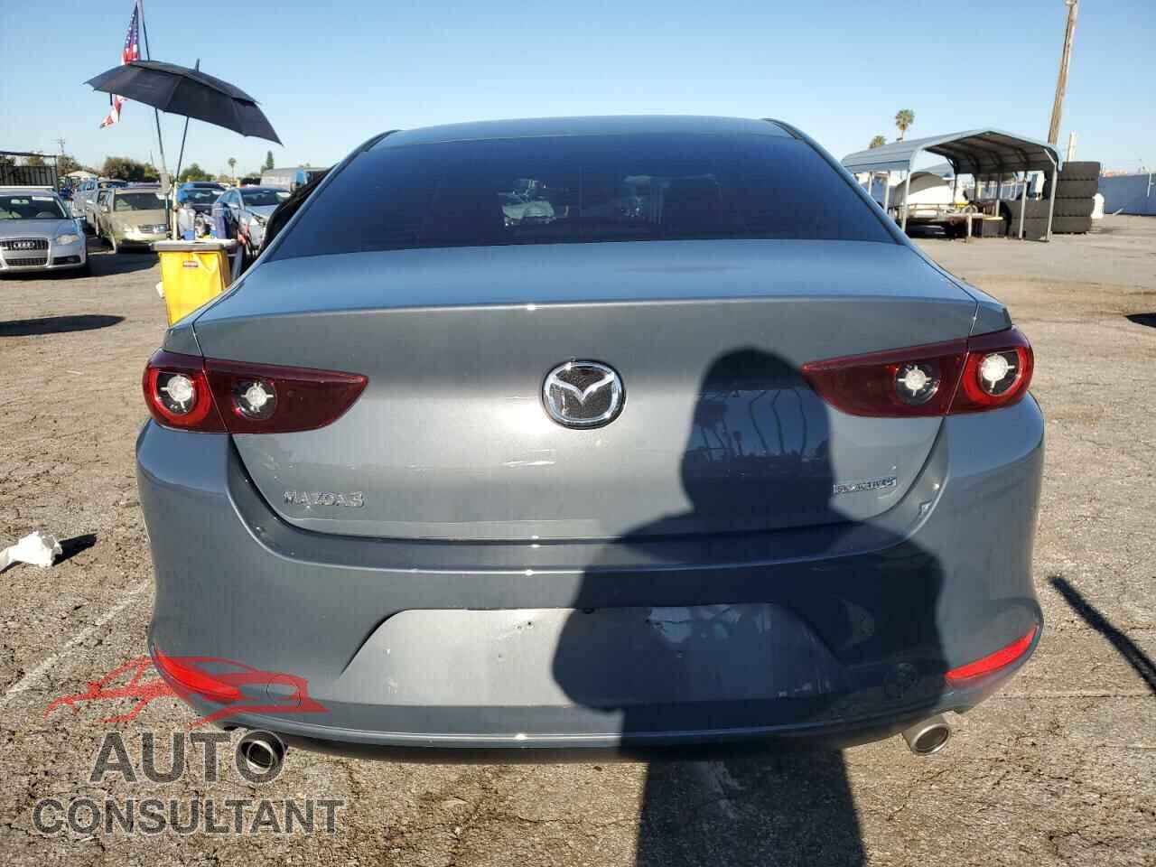 MAZDA 3 2023 - 3MZBPACM8PM384252