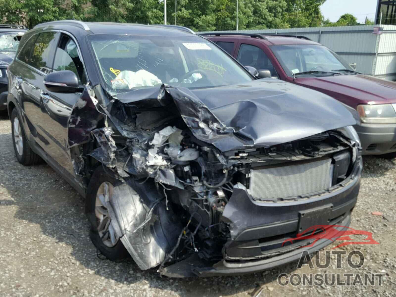 KIA SORENTO LX 2017 - 5XYPGDA57HG240132