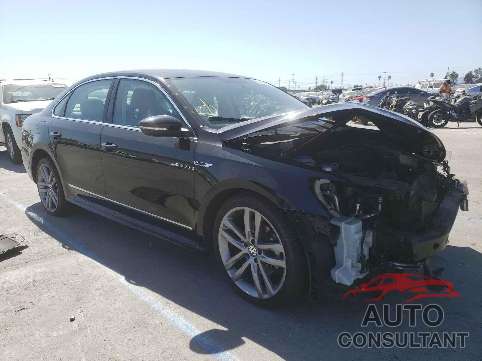 VOLKSWAGEN PASSAT 2017 - 1VWDT7A39HC060778