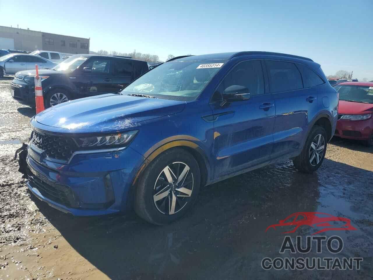 KIA SORENTO 2023 - 5XYRL4LC8PG233429