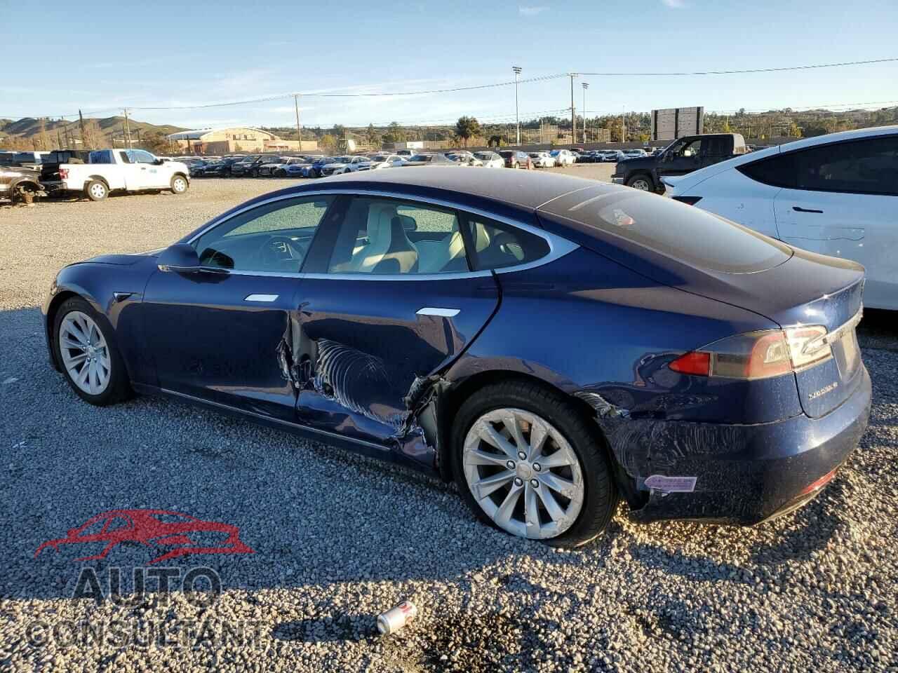 TESLA MODEL S 2017 - 5YJSA1E18HF202854