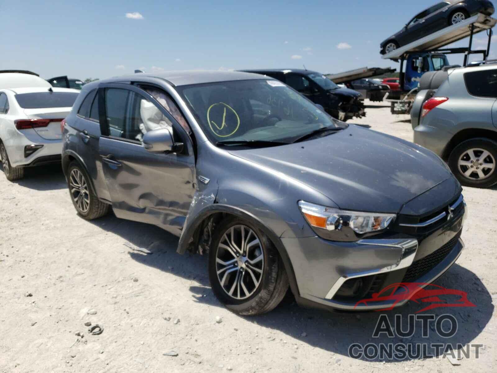 MITSUBISHI OUTLANDER 2019 - JA4AP3AU1KU012599