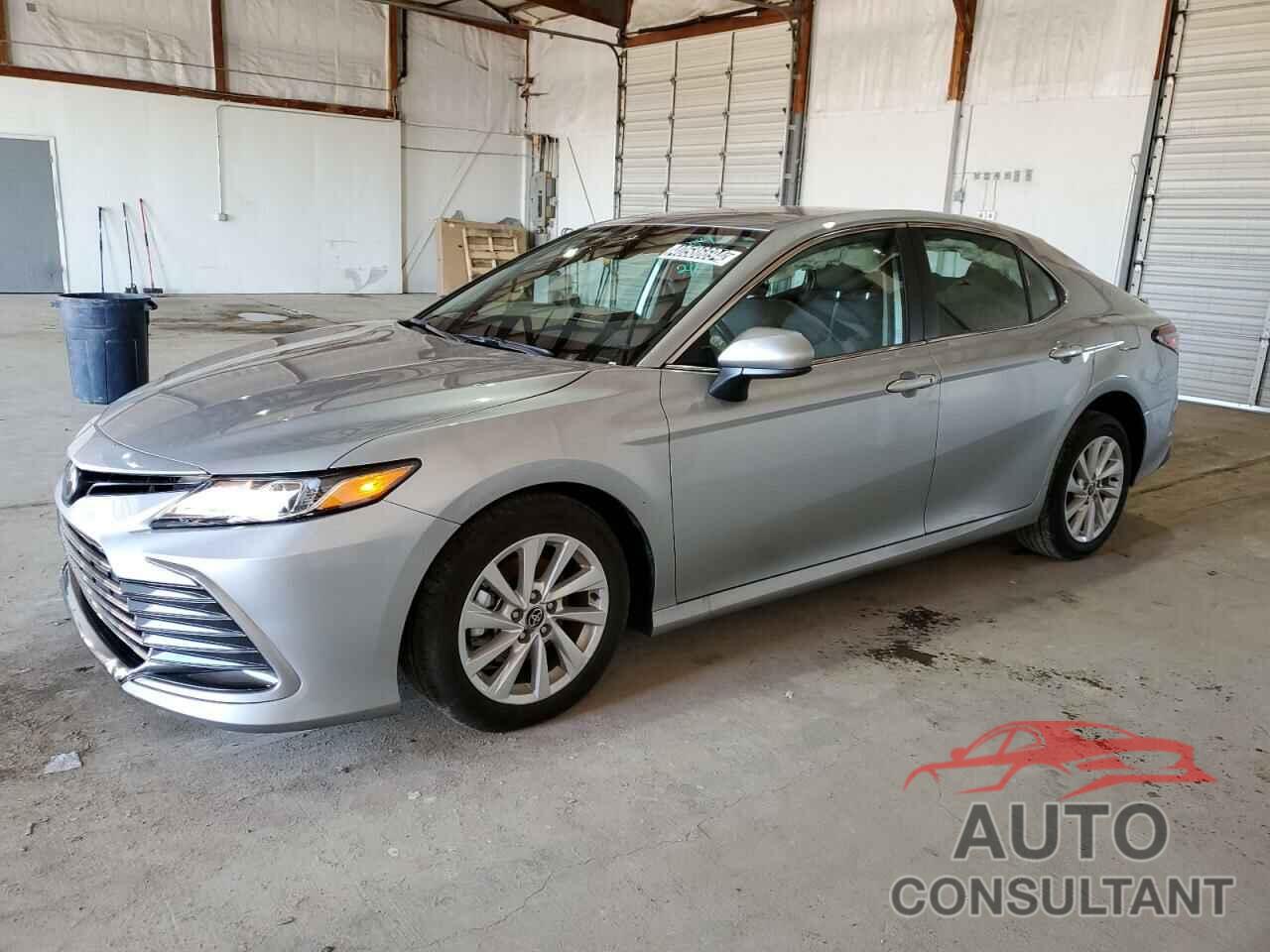 TOYOTA CAMRY 2023 - 4T1C11BK1PU102484